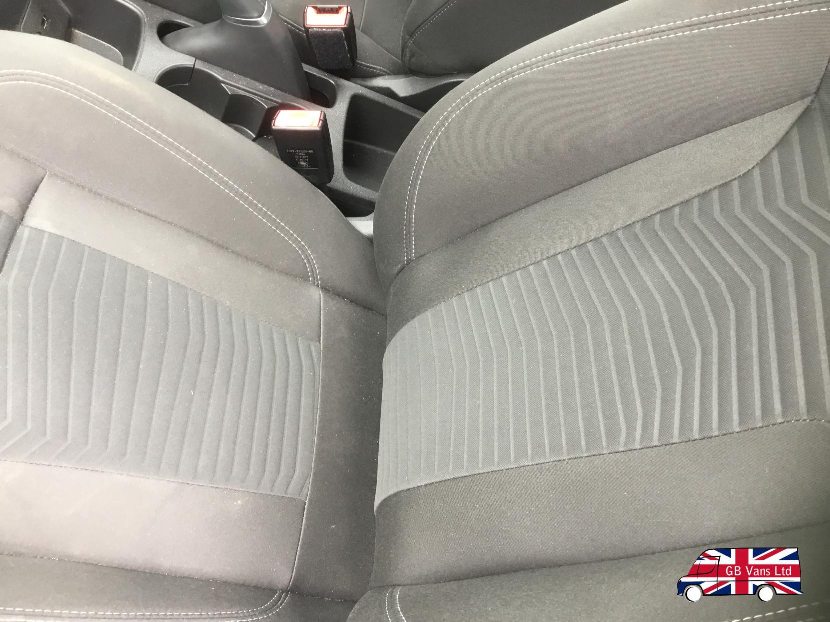 Ford Fiesta 1.25 Zetec Hatchback 3dr Petrol Manual Euro 6 (82 ps)