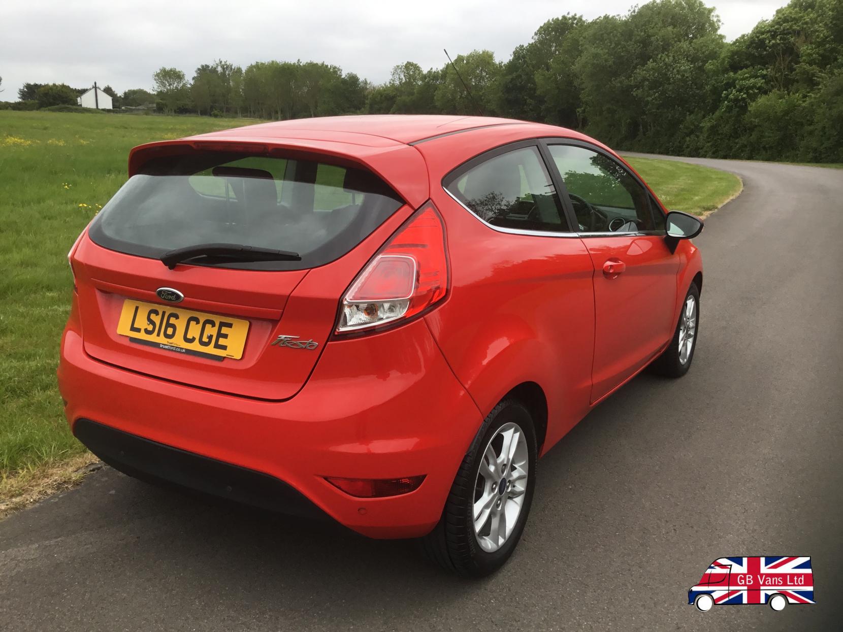 Ford Fiesta 1.25 Zetec Hatchback 3dr Petrol Manual Euro 6 (82 ps)