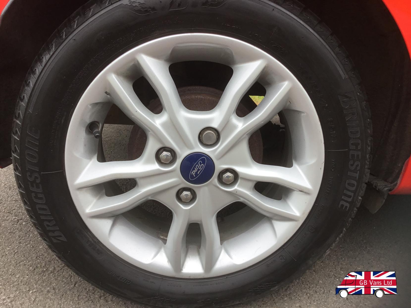 Ford Fiesta 1.25 Zetec Hatchback 3dr Petrol Manual Euro 6 (82 ps)