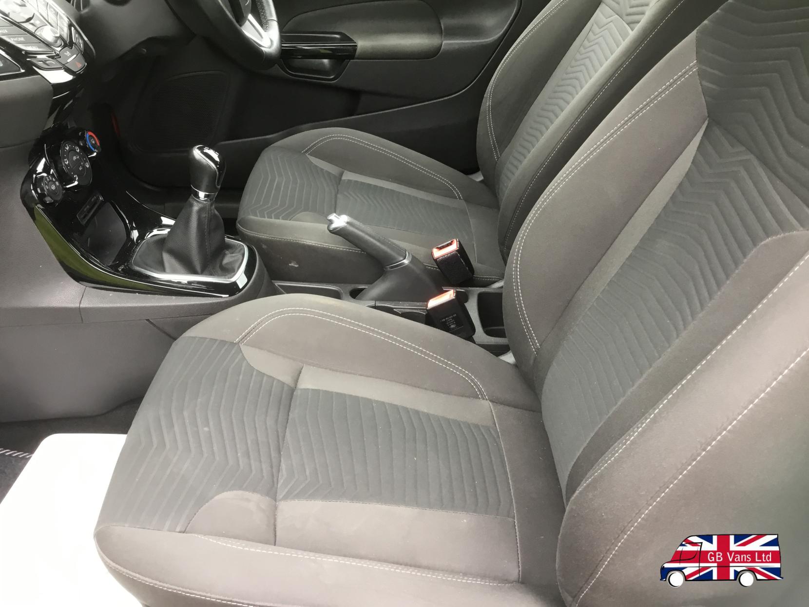 Ford Fiesta 1.25 Zetec Hatchback 3dr Petrol Manual Euro 6 (82 ps)