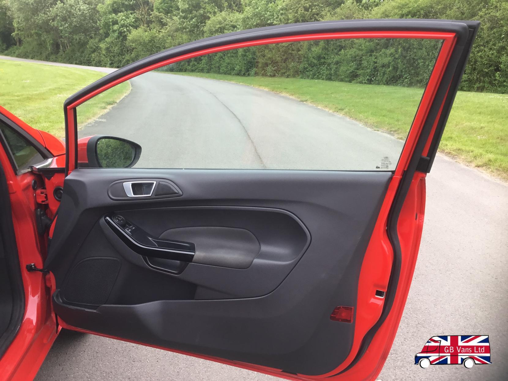 Ford Fiesta 1.25 Zetec Hatchback 3dr Petrol Manual Euro 6 (82 ps)