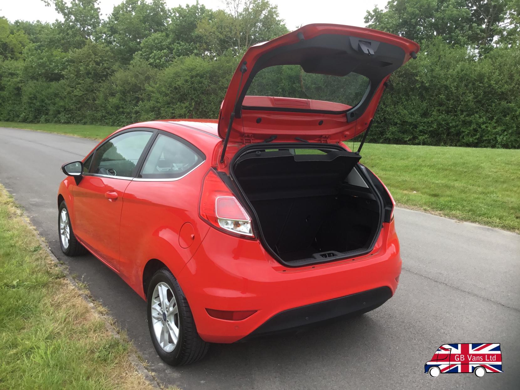 Ford Fiesta 1.25 Zetec Hatchback 3dr Petrol Manual Euro 6 (82 ps)
