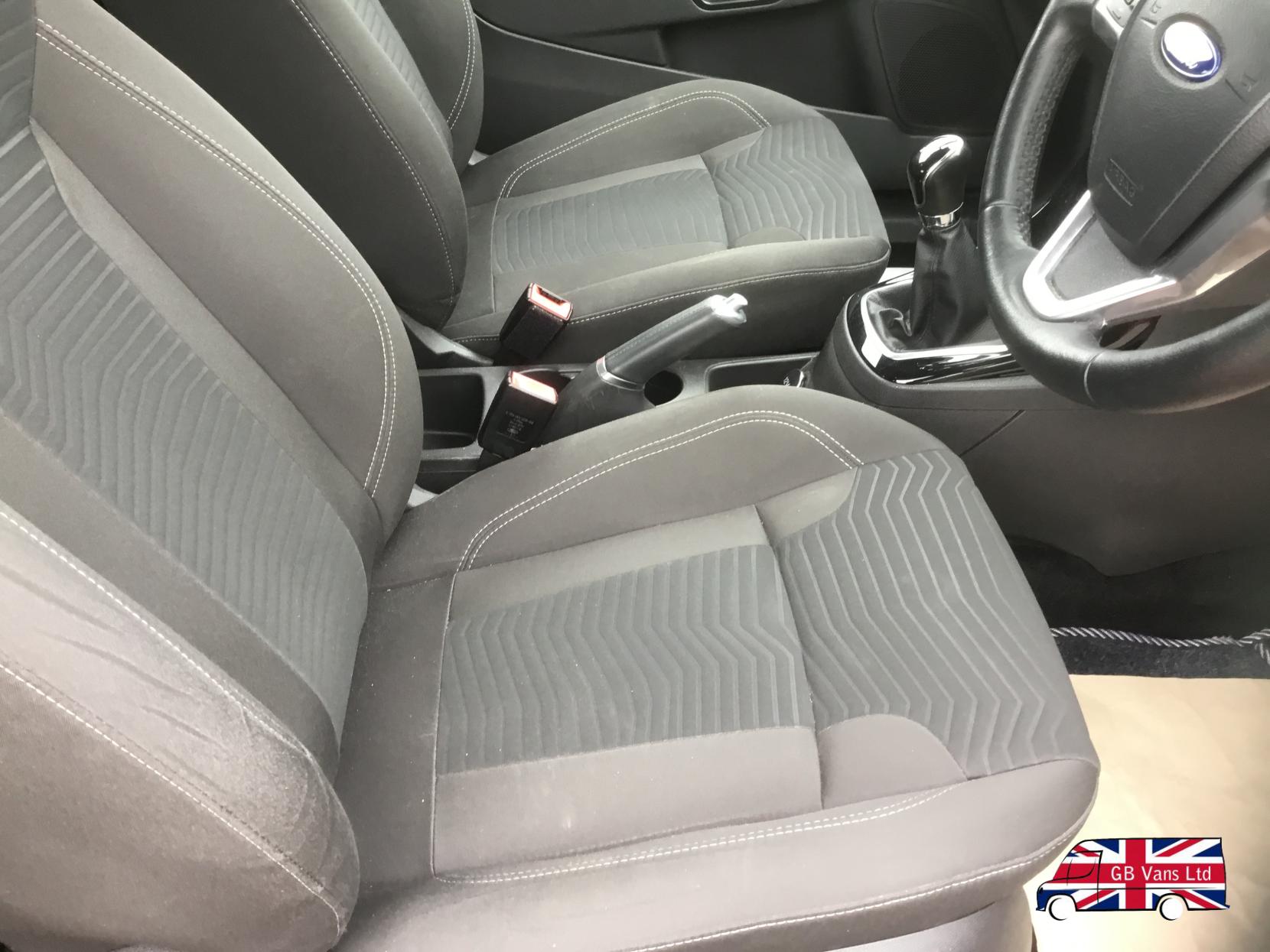 Ford Fiesta 1.25 Zetec Hatchback 3dr Petrol Manual Euro 6 (82 ps)
