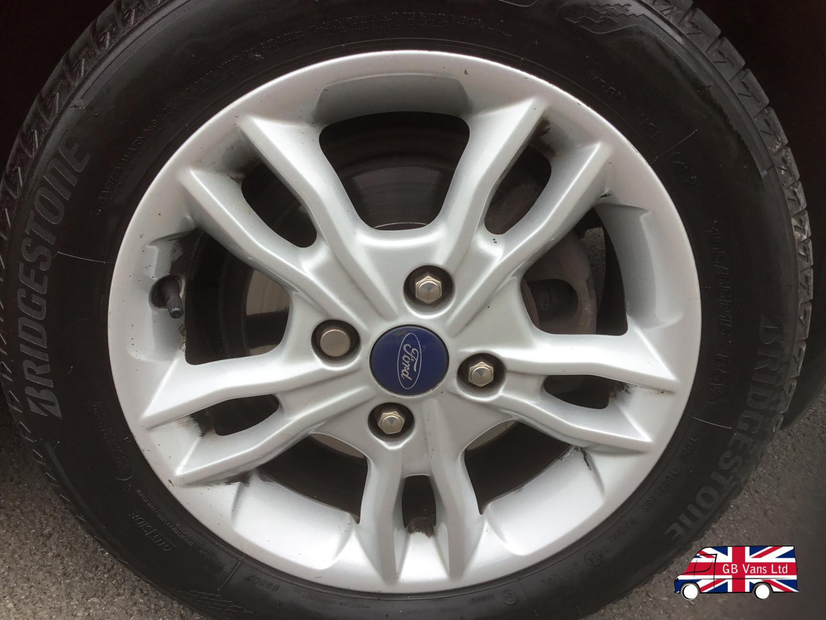 Ford Fiesta 1.25 Zetec Hatchback 3dr Petrol Manual Euro 6 (82 ps)