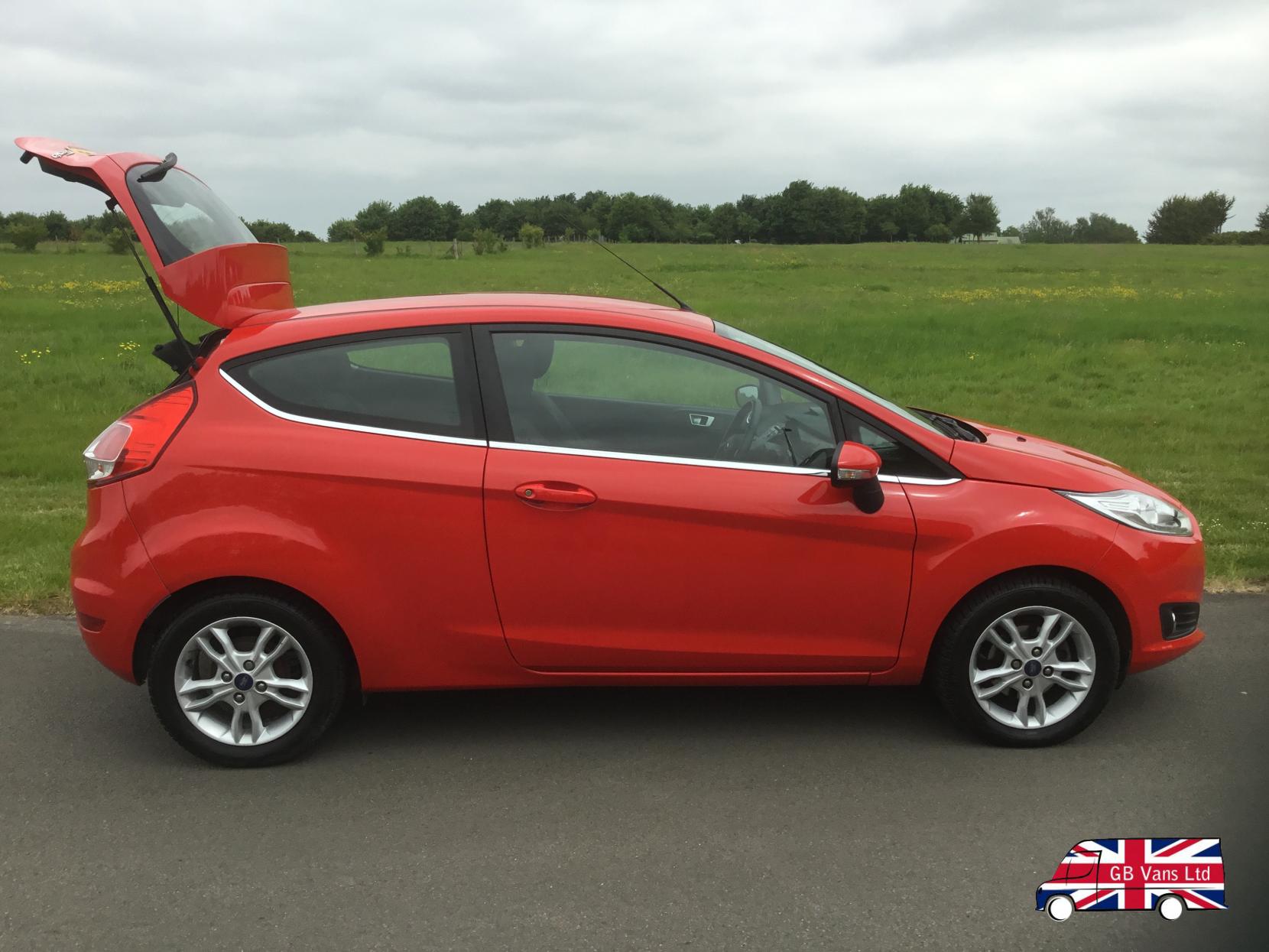 Ford Fiesta 1.25 Zetec Hatchback 3dr Petrol Manual Euro 6 (82 ps)