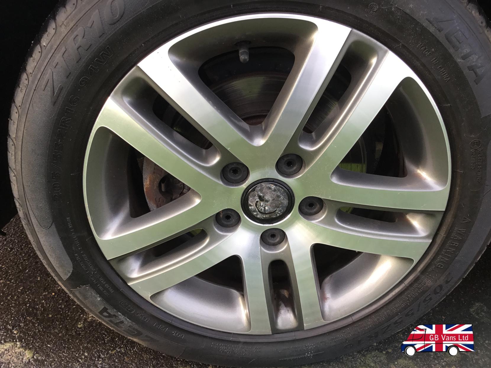 Volkswagen Golf 1.4 Twist Hatchback 5dr Petrol Manual Euro 5 (80 ps)