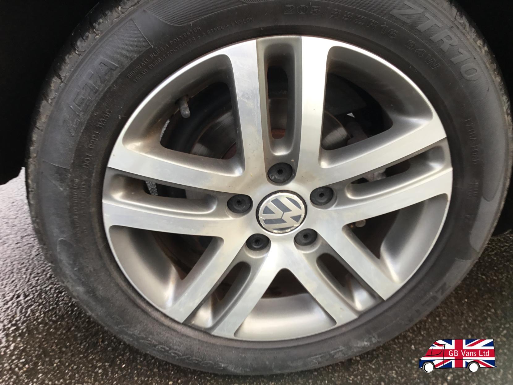 Volkswagen Golf 1.4 Twist Hatchback 5dr Petrol Manual Euro 5 (80 ps)