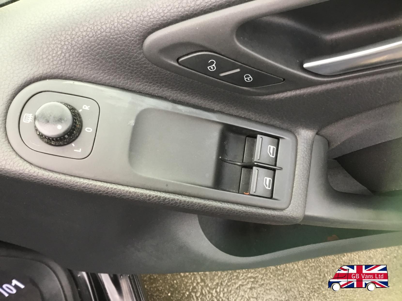 Volkswagen Golf 1.4 Twist Hatchback 5dr Petrol Manual Euro 5 (80 ps)