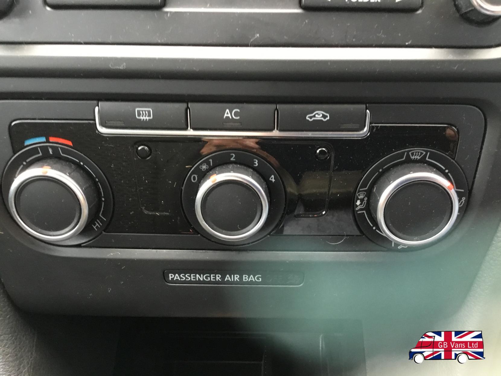 Volkswagen Golf 1.4 Twist Hatchback 5dr Petrol Manual Euro 5 (80 ps)