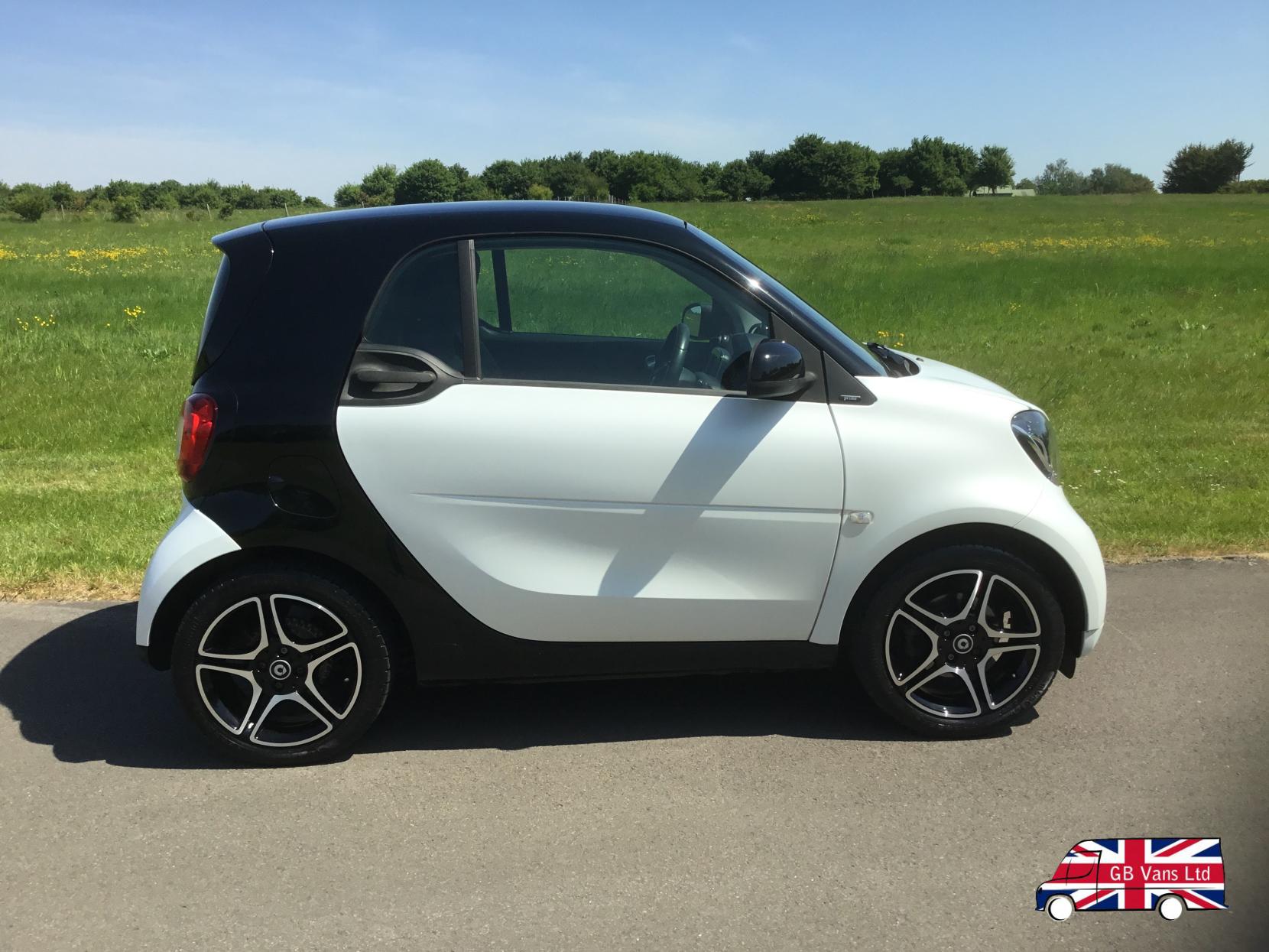 Smart fortwo 1.0 Prime (Premium) Coupe 2dr Petrol Twinamic Euro 6 (s/s) (71 ps)