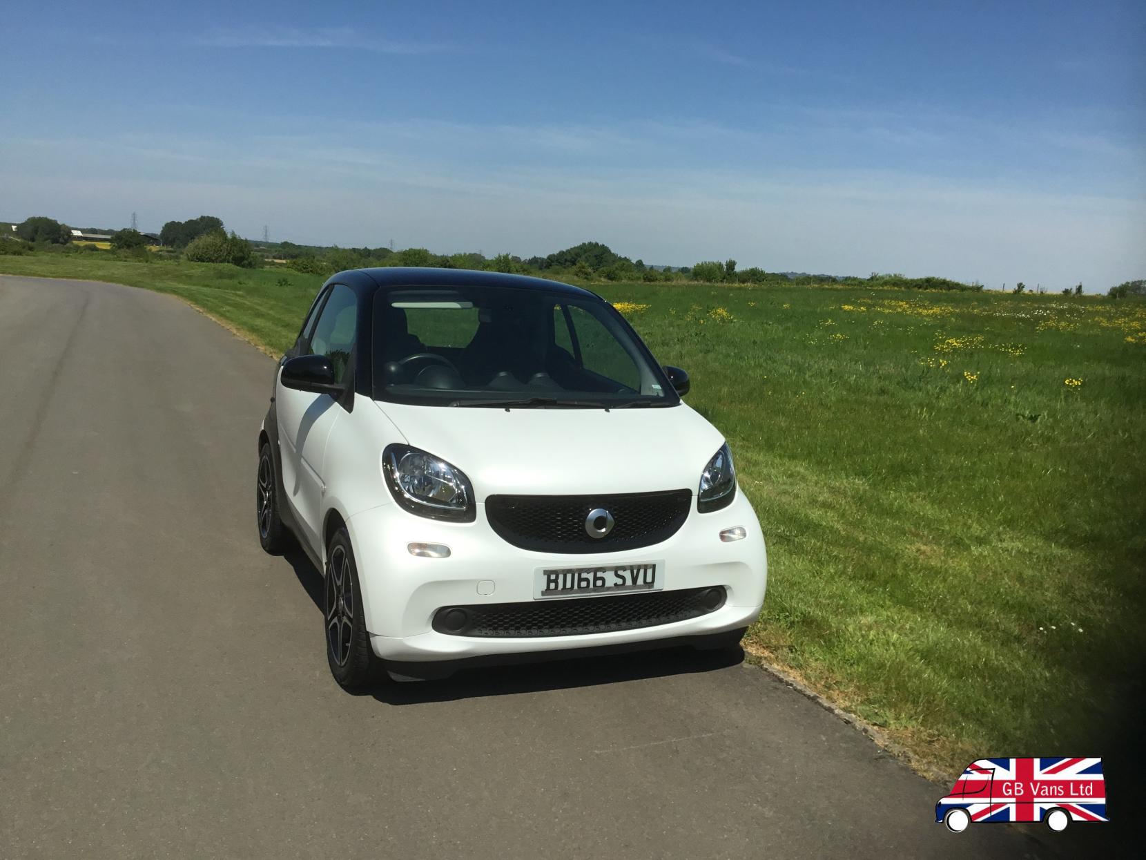 Smart fortwo 1.0 Prime (Premium) Coupe 2dr Petrol Twinamic Euro 6 (s/s) (71 ps)