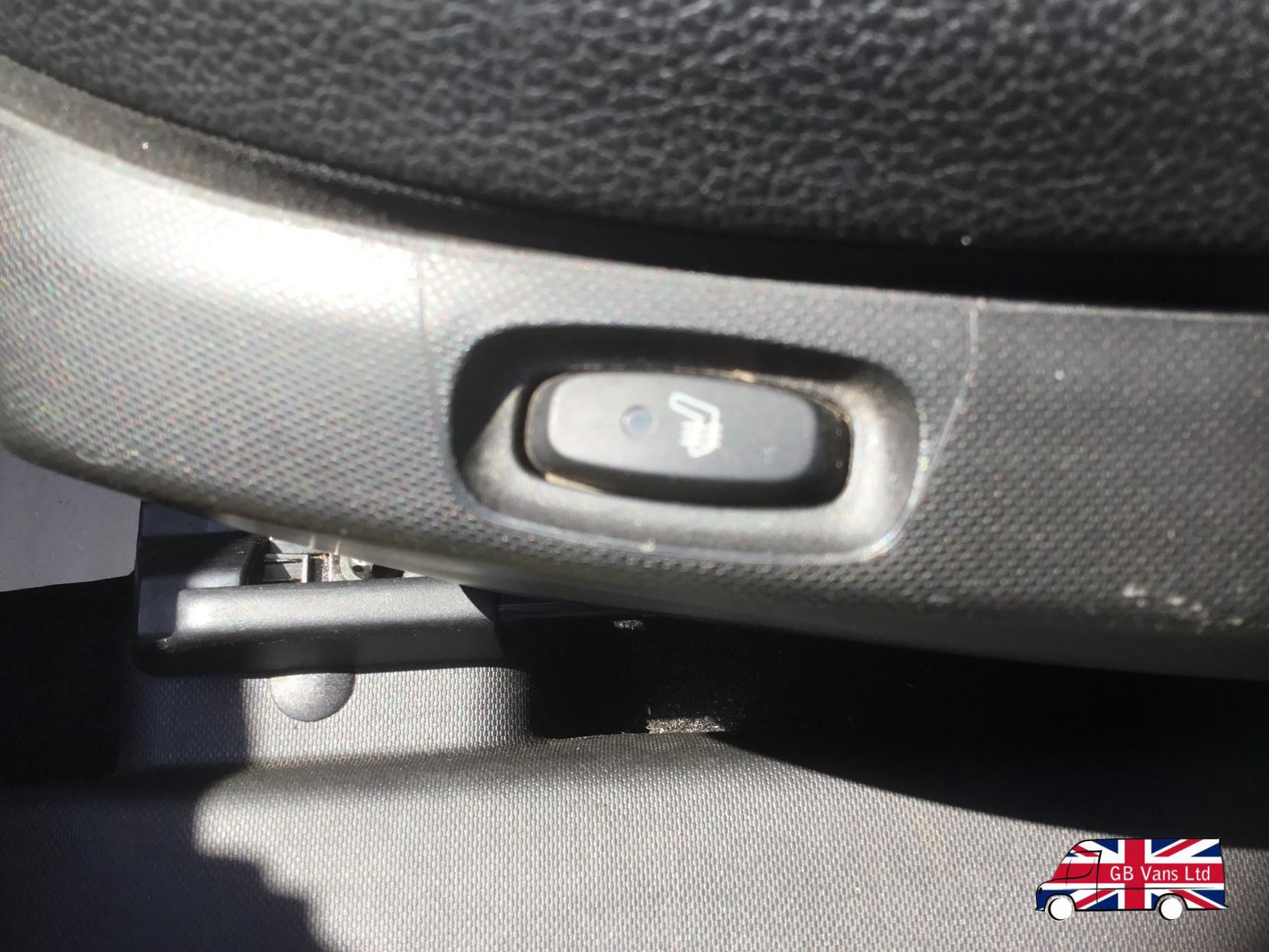 Smart fortwo 1.0 Prime (Premium) Coupe 2dr Petrol Twinamic Euro 6 (s/s) (71 ps)