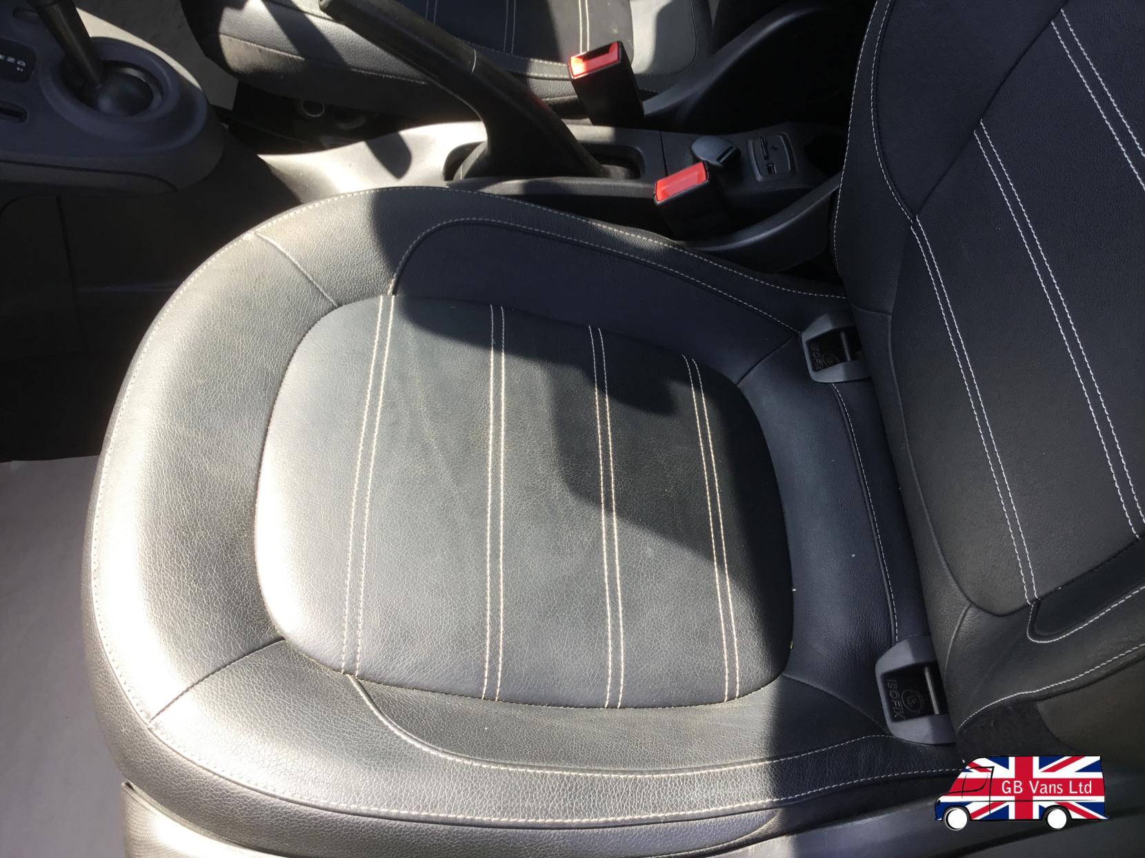 Smart fortwo 1.0 Prime (Premium) Coupe 2dr Petrol Twinamic Euro 6 (s/s) (71 ps)