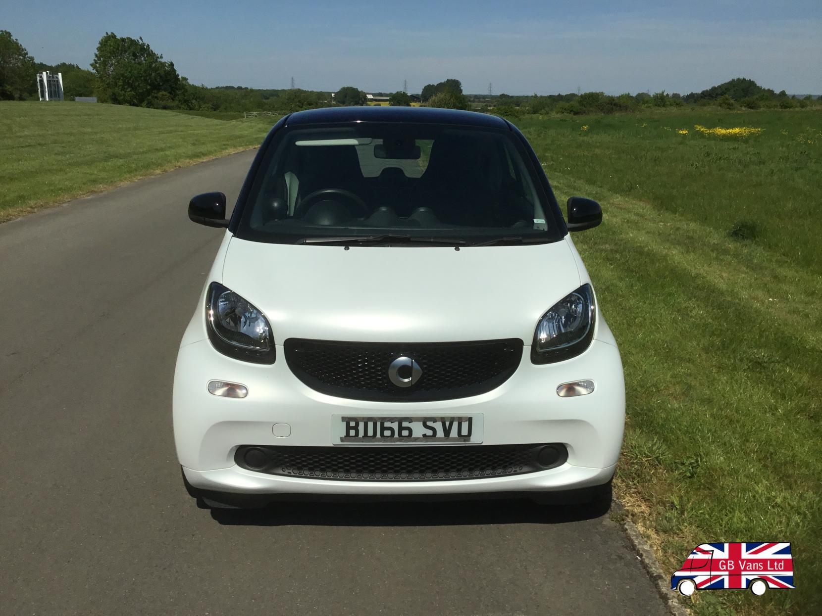 Smart fortwo 1.0 Prime (Premium) Coupe 2dr Petrol Twinamic Euro 6 (s/s) (71 ps)