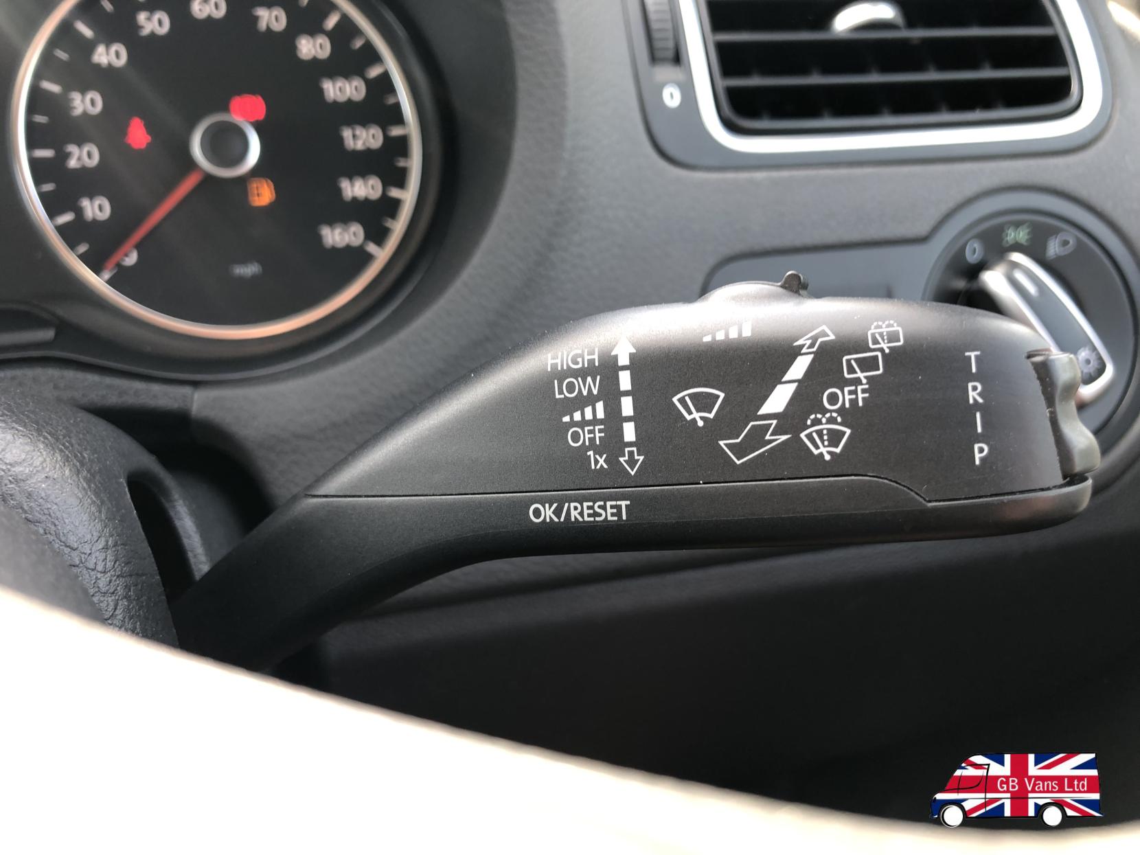 Volkswagen Polo 1.2 Match Edition Hatchback 5dr Petrol Manual Euro 5 (60 ps)
