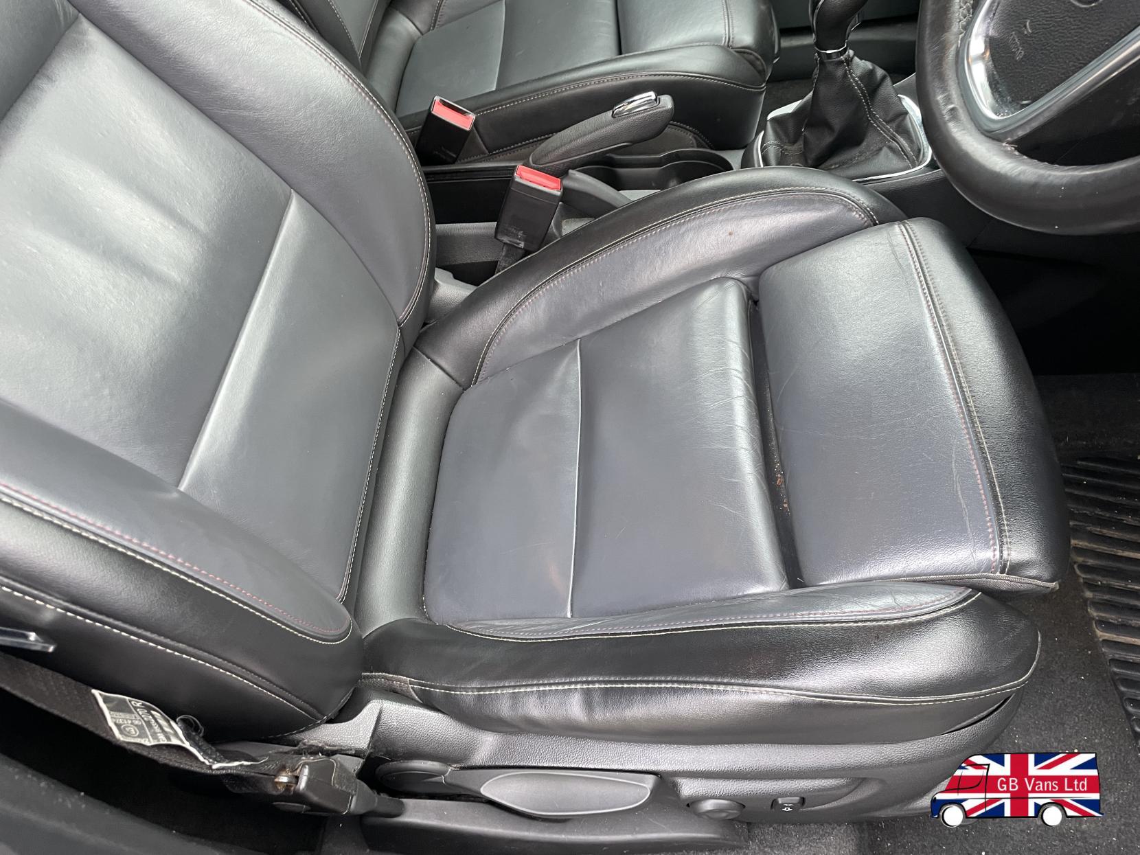 Vauxhall Mokka 1.4T SE SUV 5dr Petrol Manual 2WD Euro 5 (s/s) (140 ps)