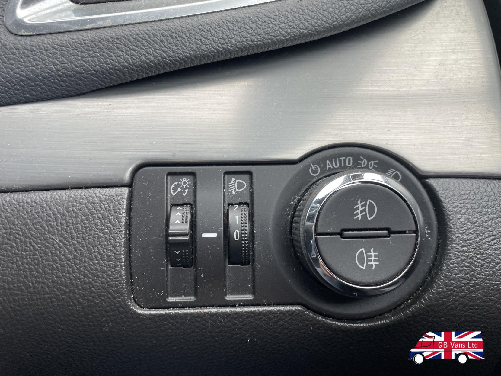 Vauxhall Mokka 1.4T SE SUV 5dr Petrol Manual 2WD Euro 5 (s/s) (140 ps)