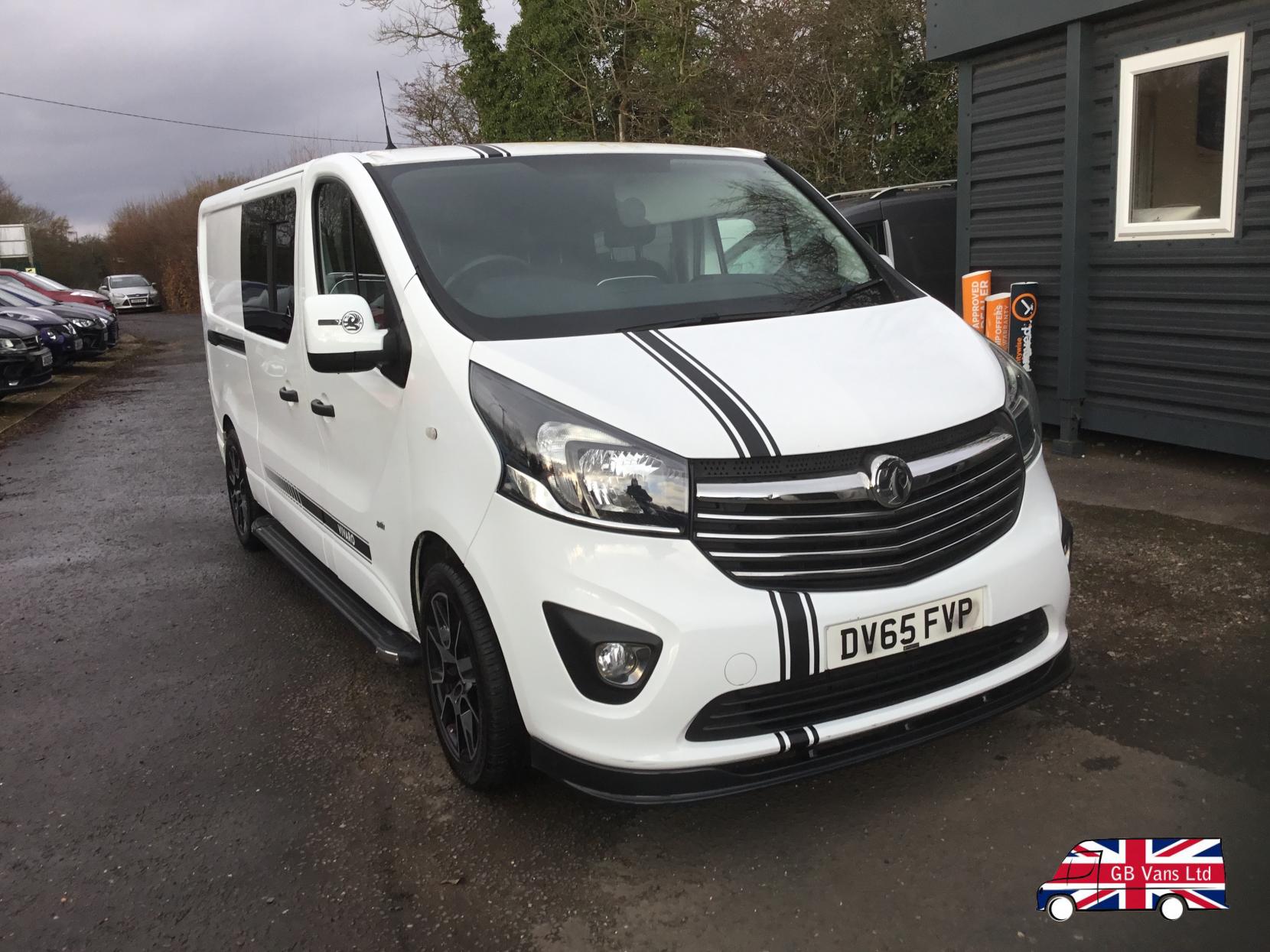 Vauxhall Vivaro 1.6 CDTi 2900 Sportive Crew Van Double Cab 5dr Diesel Manual L2 H1 Euro 5 (6 Seat) (115 ps)