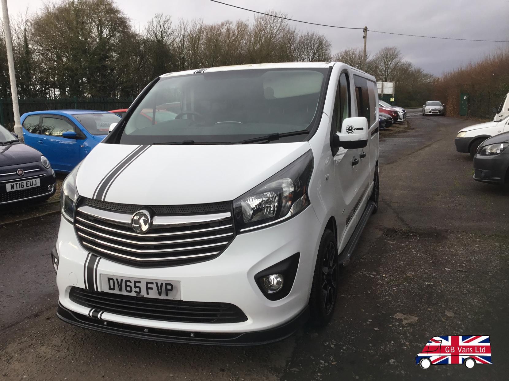 Vauxhall Vivaro 1.6 CDTi 2900 Sportive Crew Van Double Cab 5dr Diesel Manual L2 H1 Euro 5 (6 Seat) (115 ps)