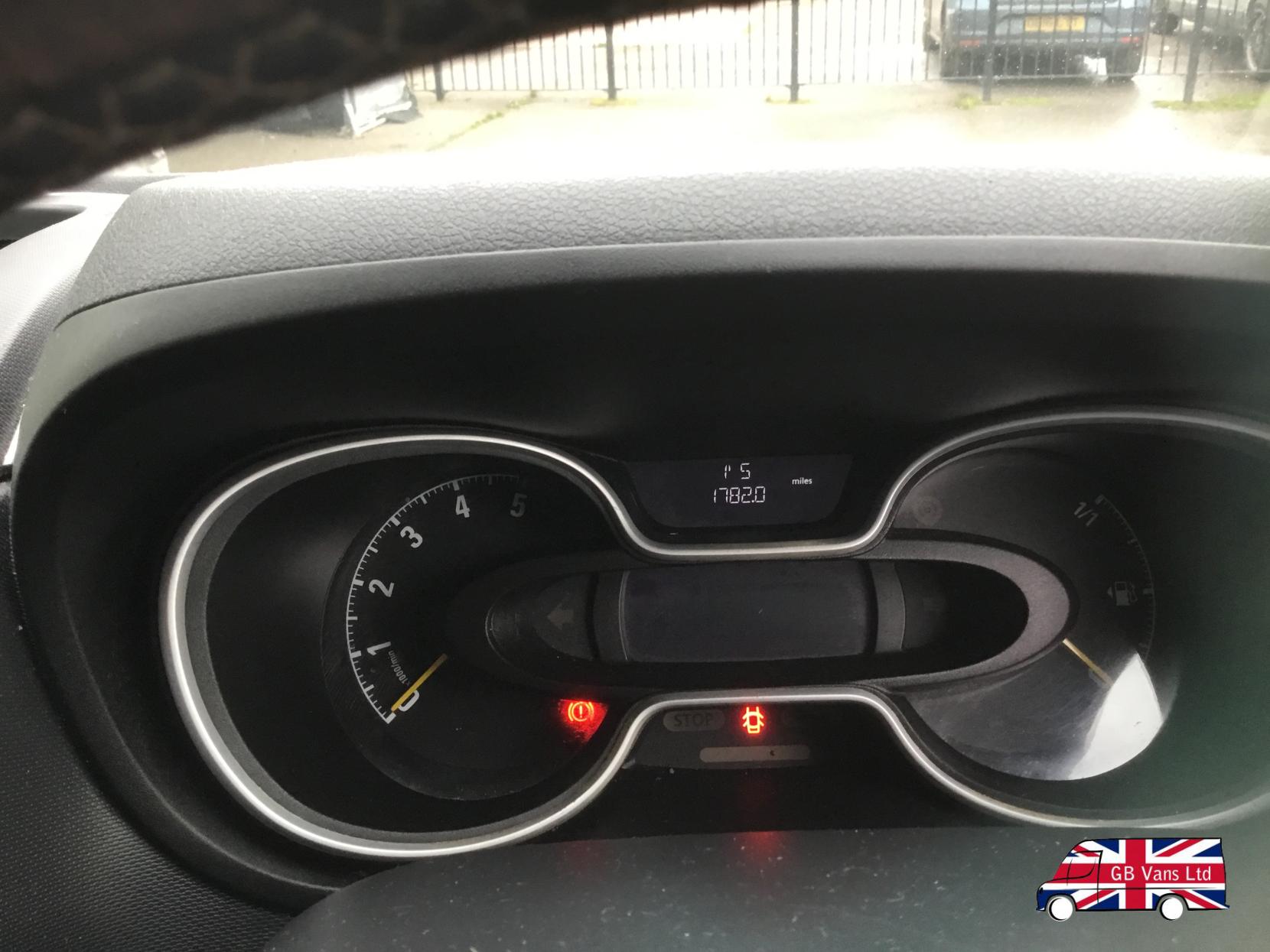 Vauxhall Vivaro 1.6 CDTi 2900 Sportive Crew Van Double Cab 5dr Diesel Manual L2 H1 Euro 5 (6 Seat) (115 ps)