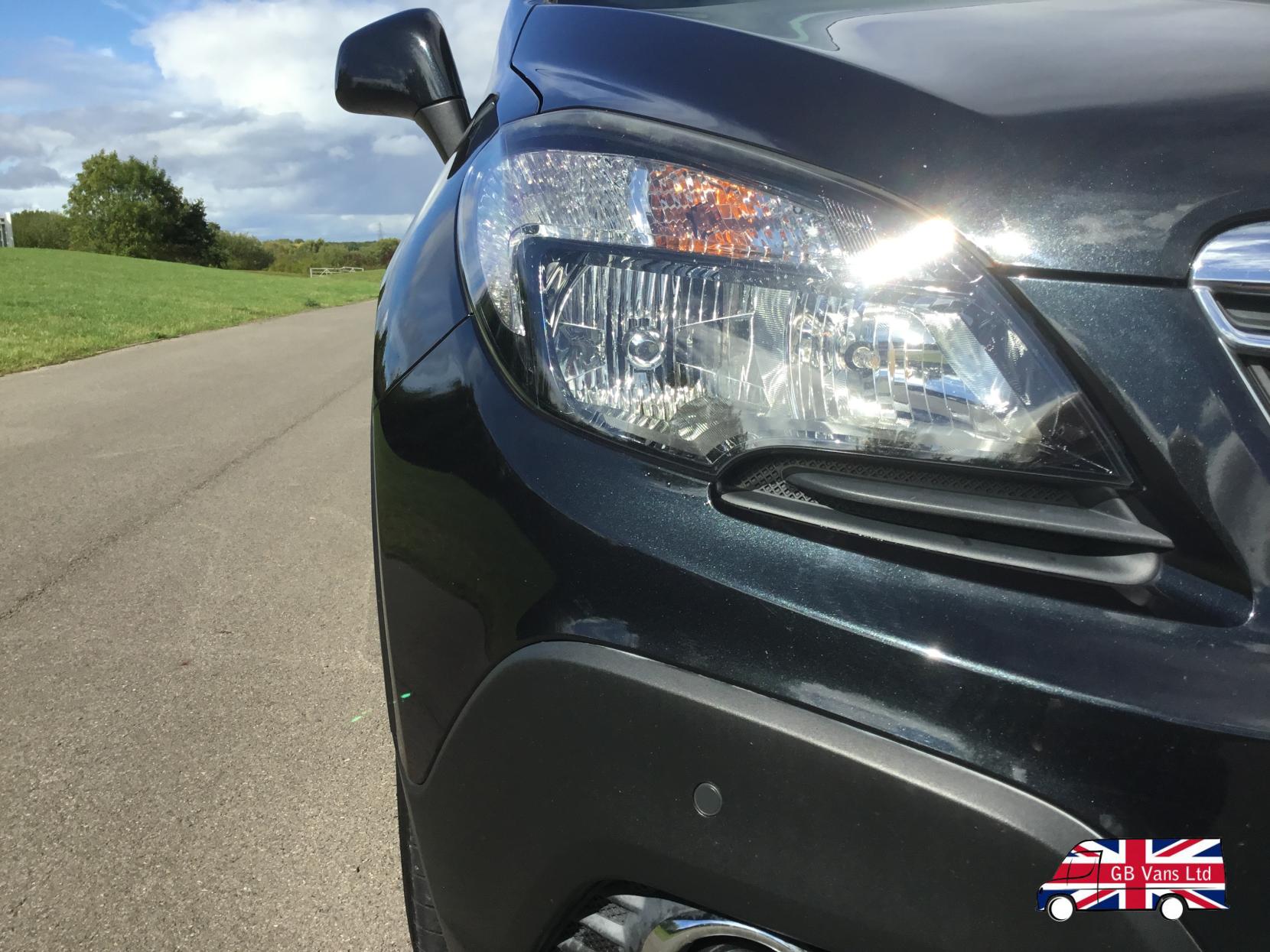 Vauxhall Mokka 1.4i Turbo Exclusiv SUV 5dr Petrol Manual 2WD Euro 6 (s/s) (140 ps)
