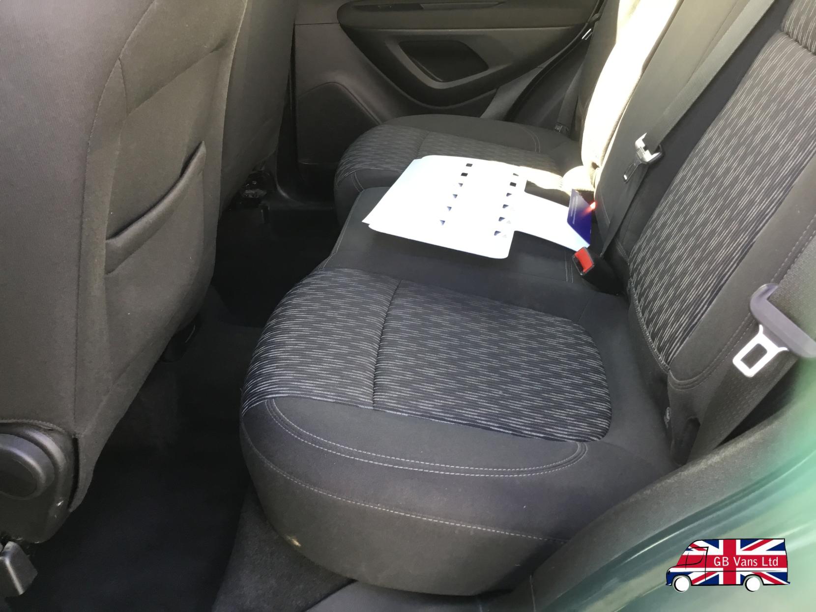Vauxhall Mokka 1.4i Turbo Exclusiv SUV 5dr Petrol Manual 2WD Euro 6 (s/s) (140 ps)