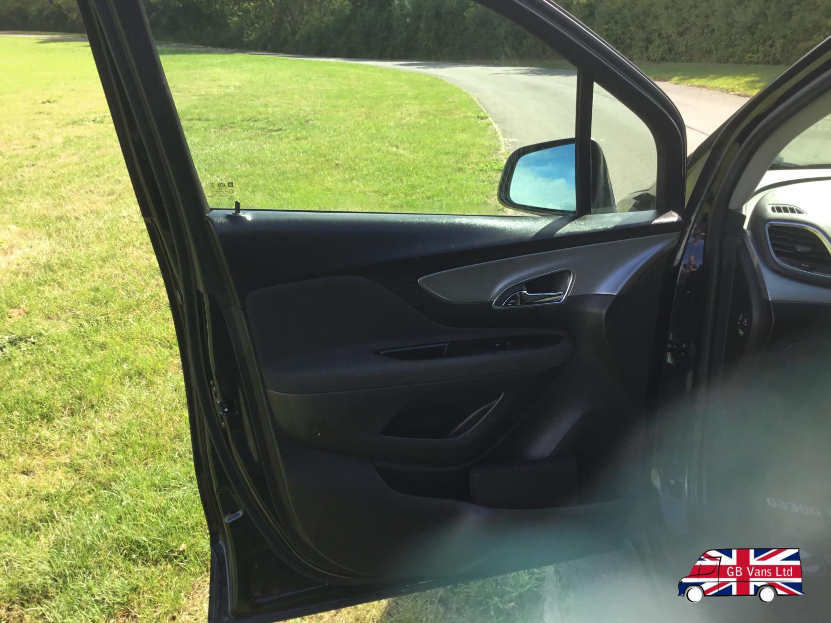 Vauxhall Mokka 1.4i Turbo Exclusiv SUV 5dr Petrol Manual 2WD Euro 6 (s/s) (140 ps)