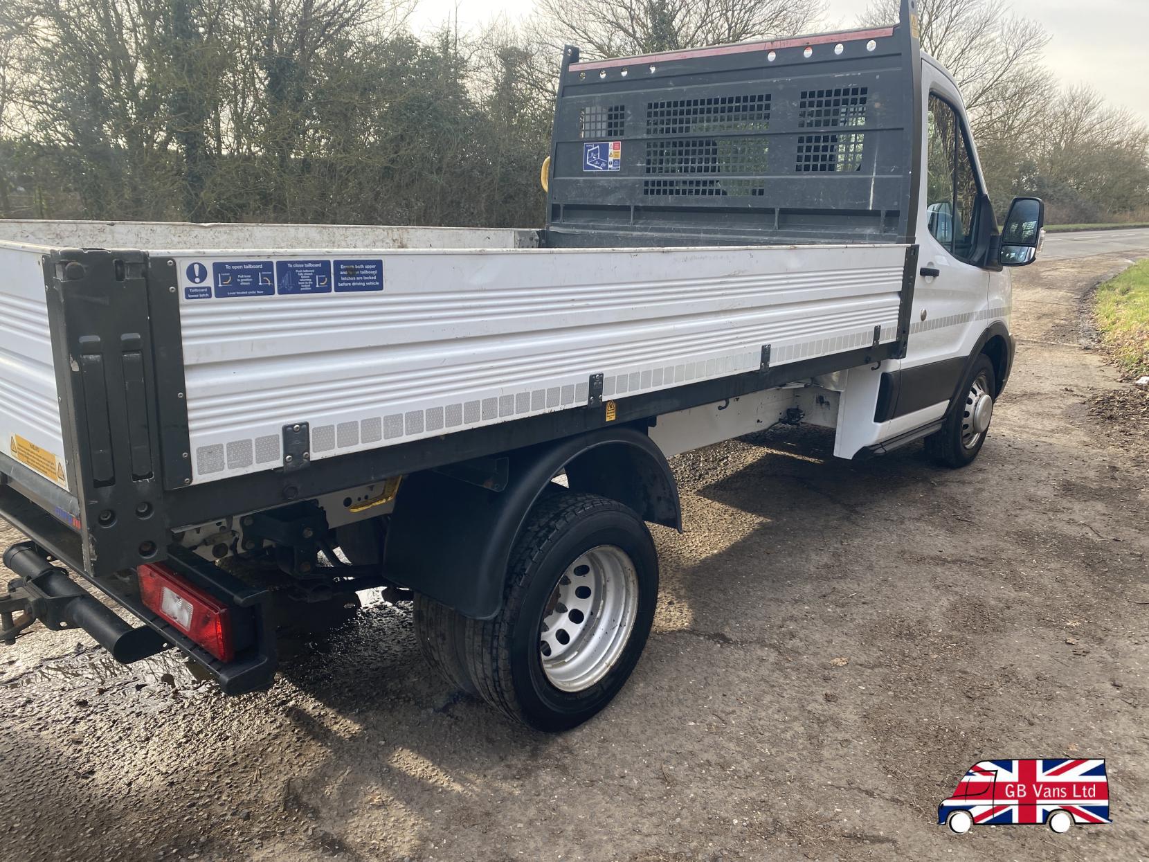 Ford Transit 2.0 350 EcoBlue Leader Chassis Cab 2dr Diesel Manual RWD L2 Euro 6 (s/s) (130 ps)