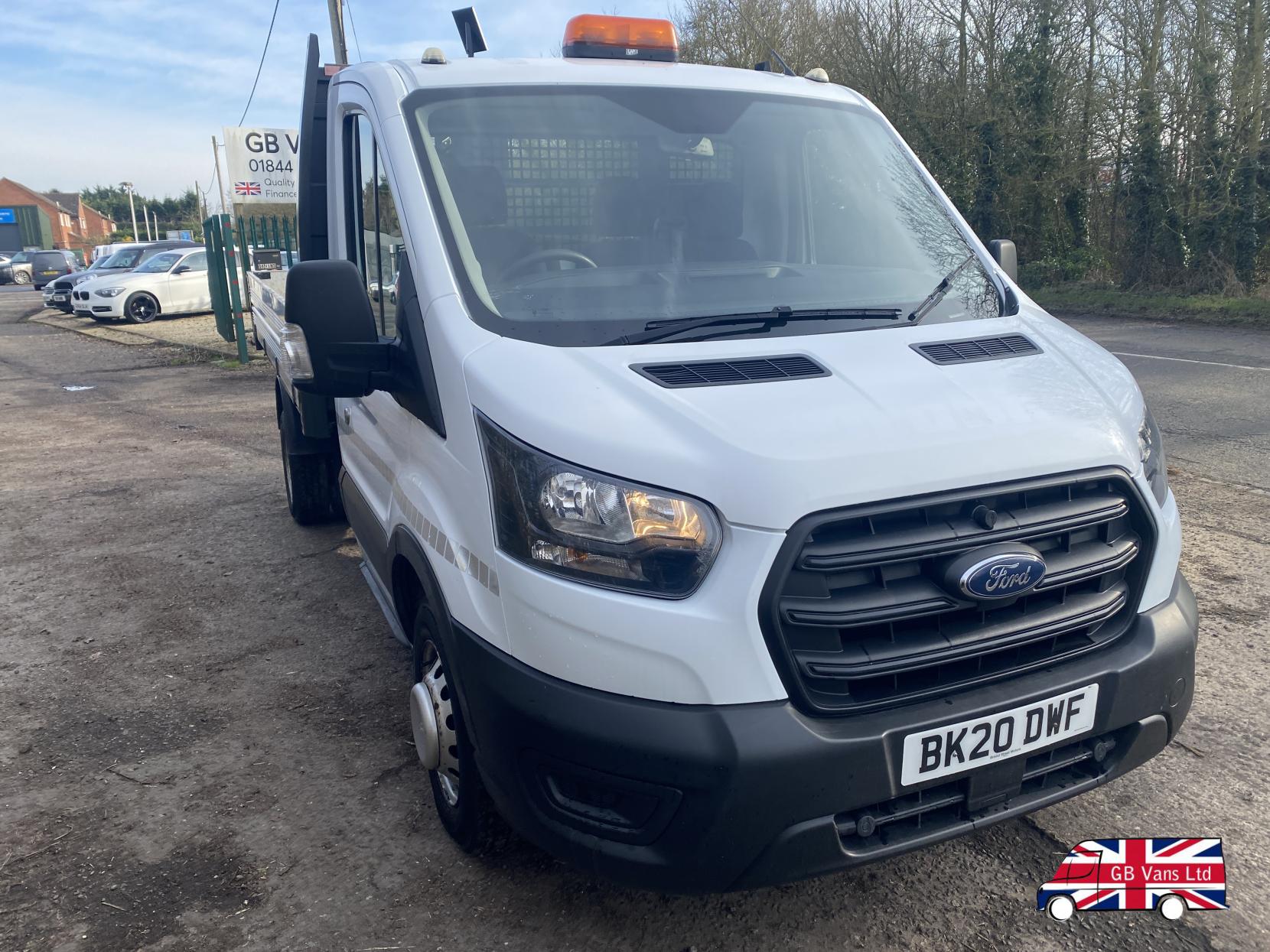 Ford Transit 2.0 350 EcoBlue Leader Chassis Cab 2dr Diesel Manual RWD L2 Euro 6 (s/s) (130 ps)