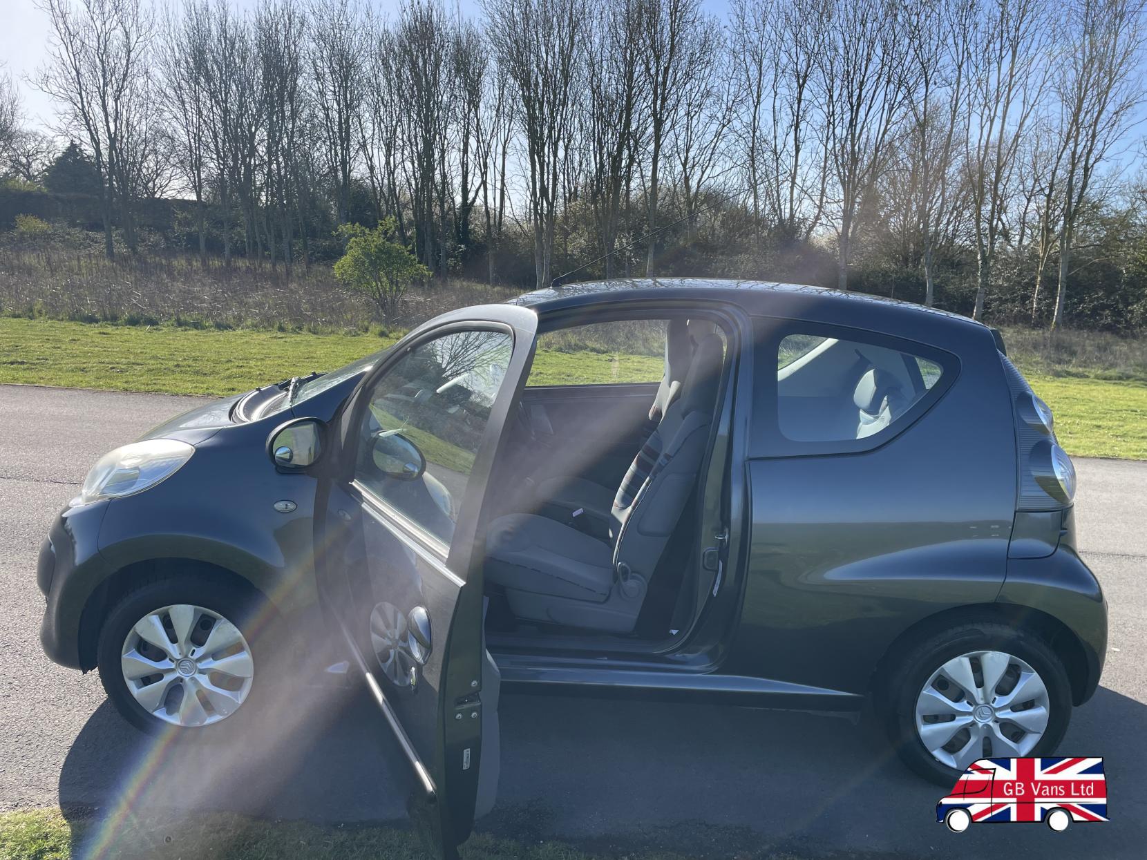 Citroen C1 1.0i VTR Hatchback 3dr Petrol Manual Euro 4 (68 ps)