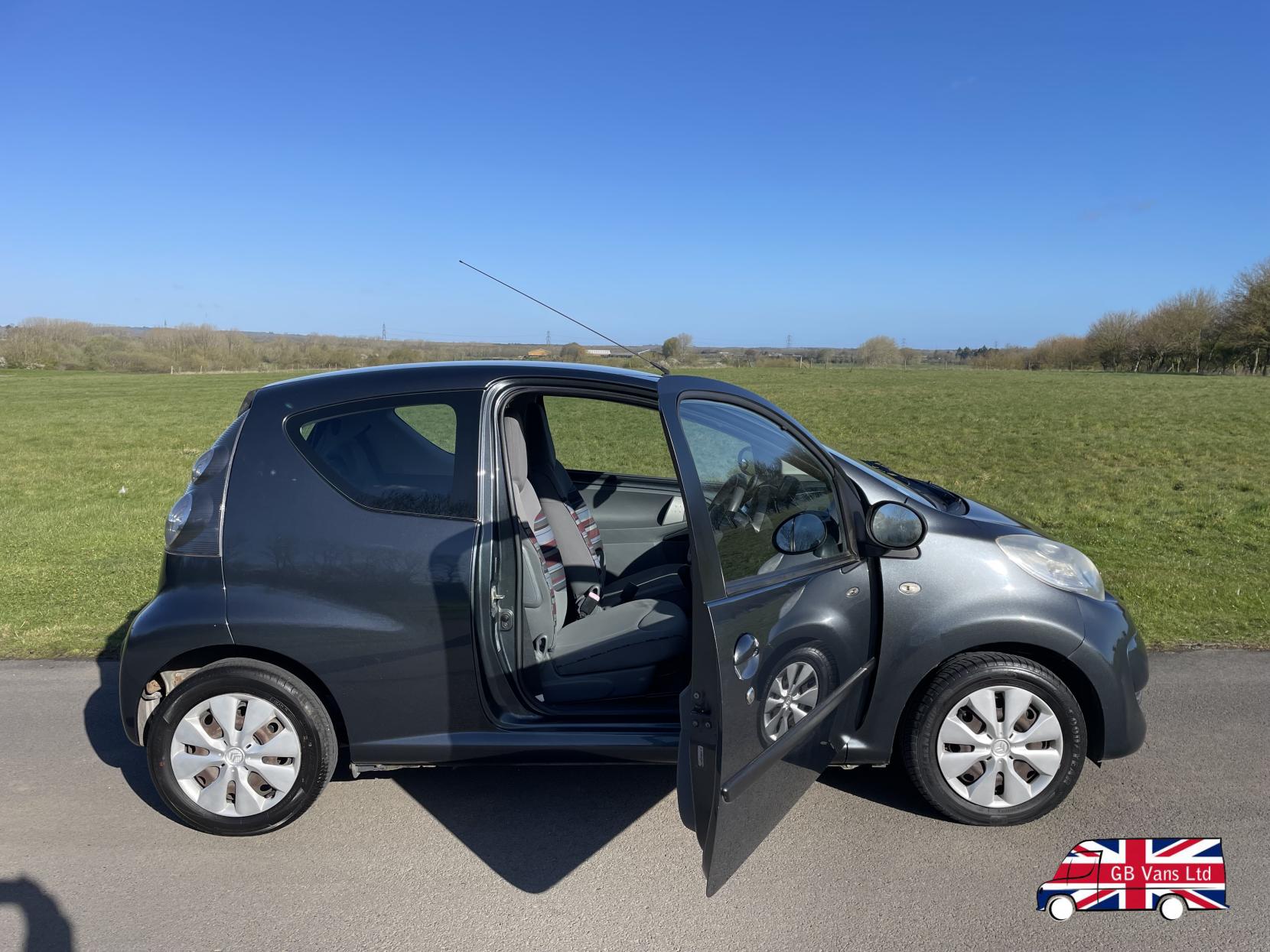Citroen C1 1.0i VTR Hatchback 3dr Petrol Manual Euro 4 (68 ps)