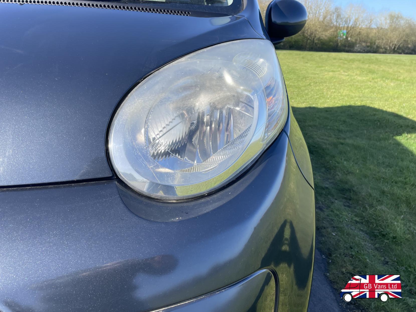 Citroen C1 1.0i VTR Hatchback 3dr Petrol Manual Euro 4 (68 ps)