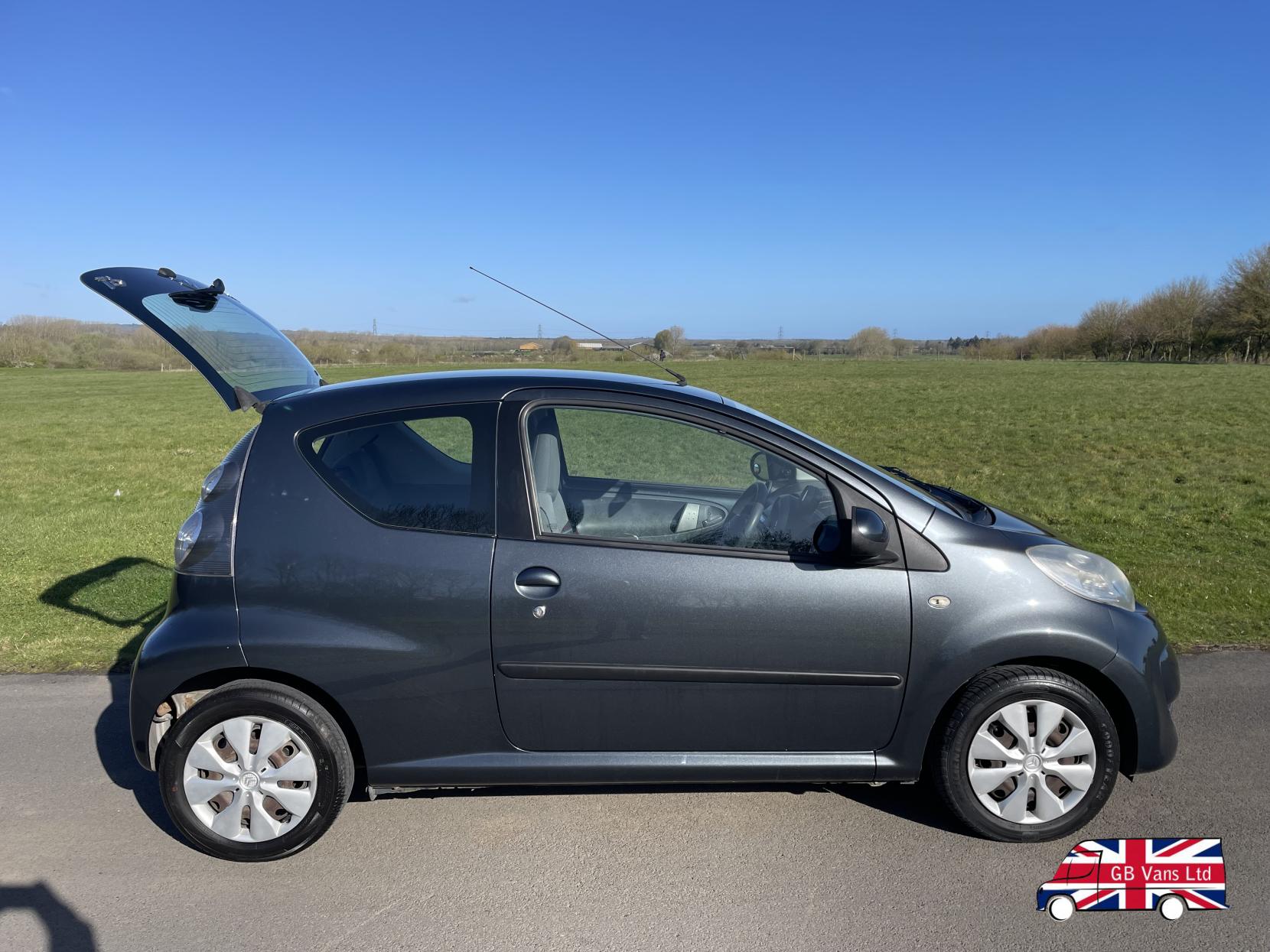 Citroen C1 1.0i VTR Hatchback 3dr Petrol Manual Euro 4 (68 ps)