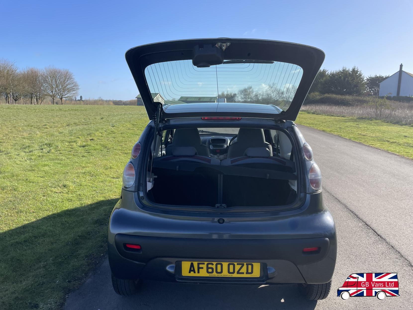 Citroen C1 1.0i VTR Hatchback 3dr Petrol Manual Euro 4 (68 ps)