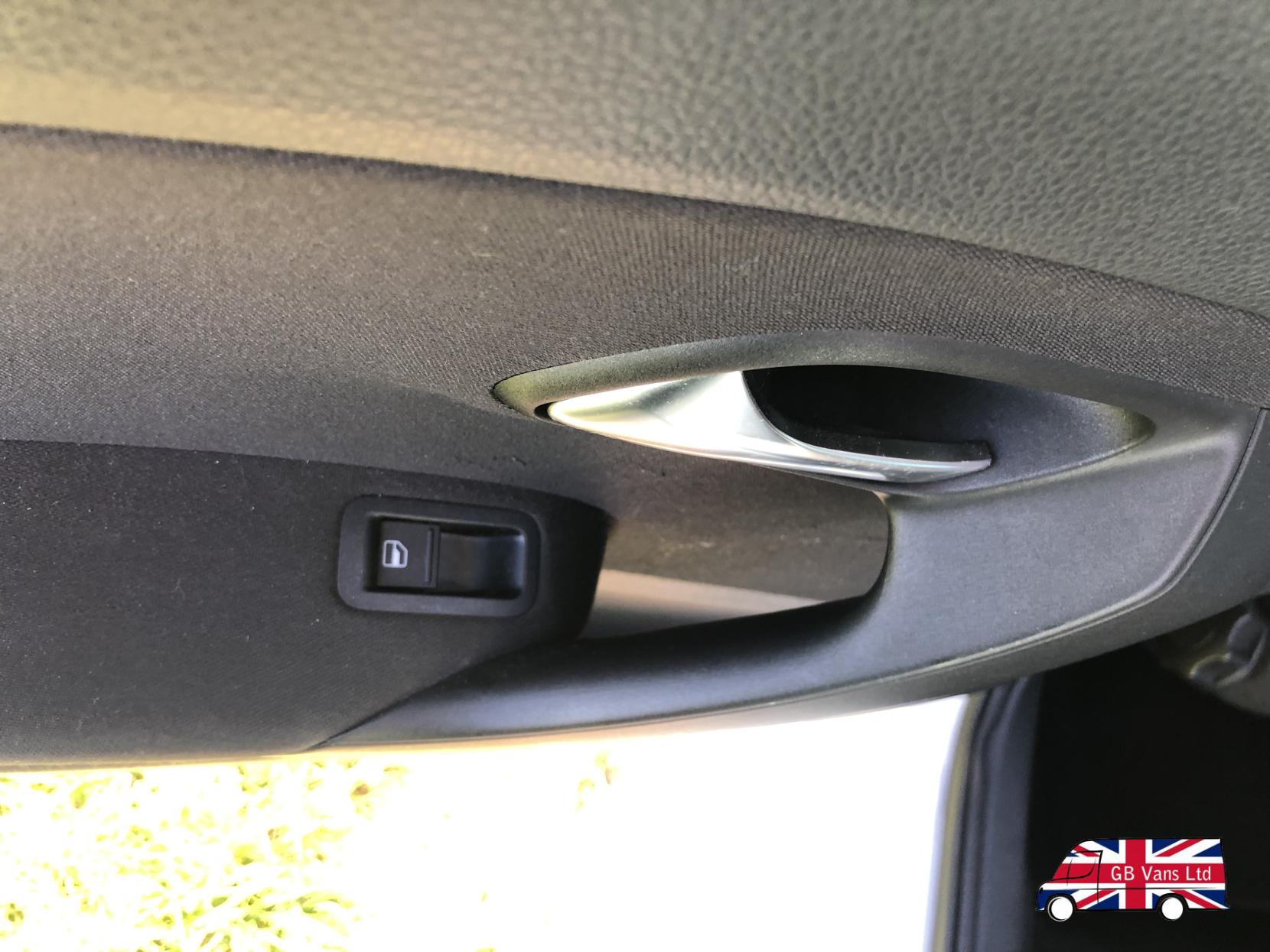 Volkswagen Polo 1.4 Match Edition Hatchback 5dr Petrol Manual Euro 5 (85 ps)