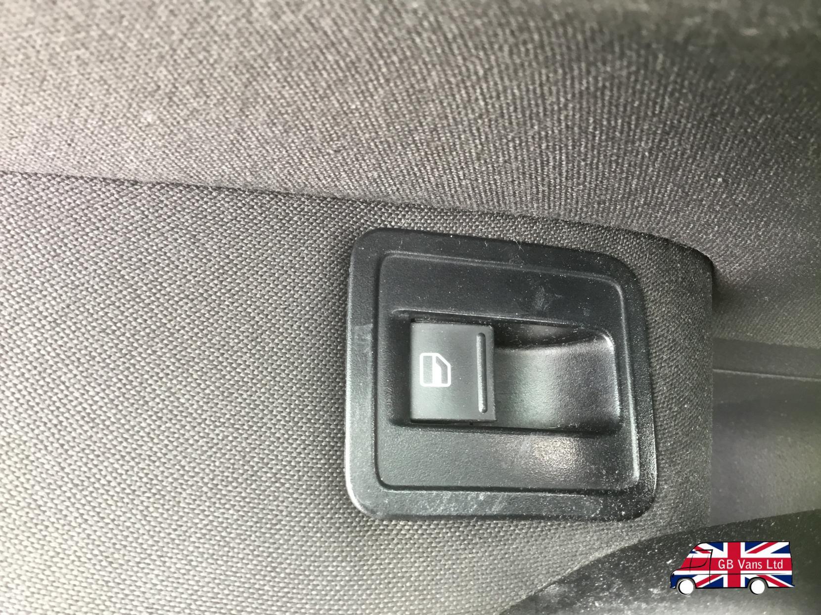 Volkswagen Polo 1.4 Match Edition Hatchback 3dr Petrol DSG Euro 5 (85 ps)