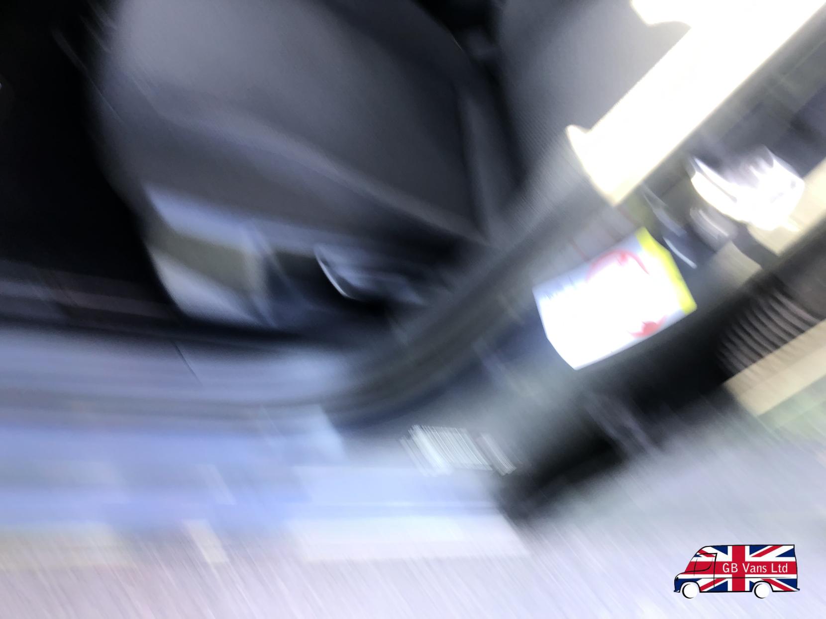 Volkswagen Polo 1.0 EVO SE Hatchback 5dr Petrol Manual Euro 6 (s/s) (65 ps)