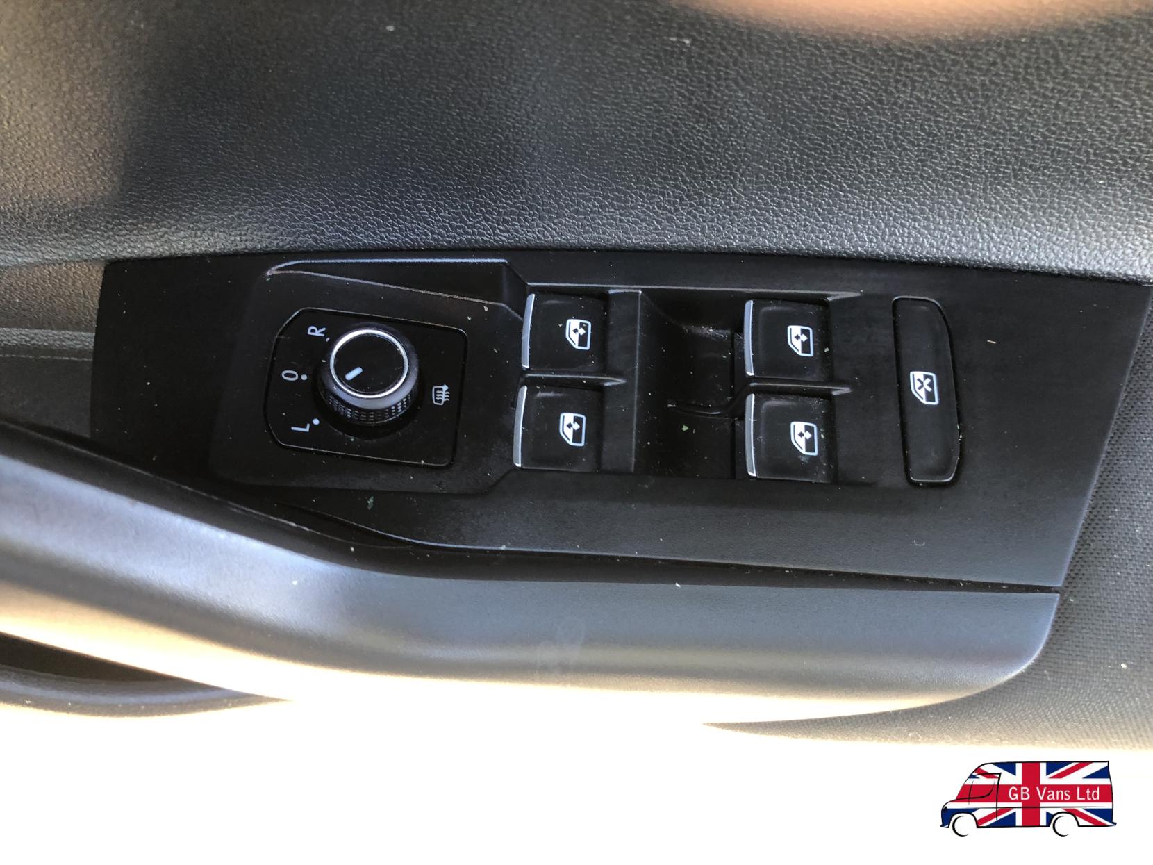 Volkswagen Polo 1.0 EVO SE Hatchback 5dr Petrol Manual Euro 6 (s/s) (65 ps)