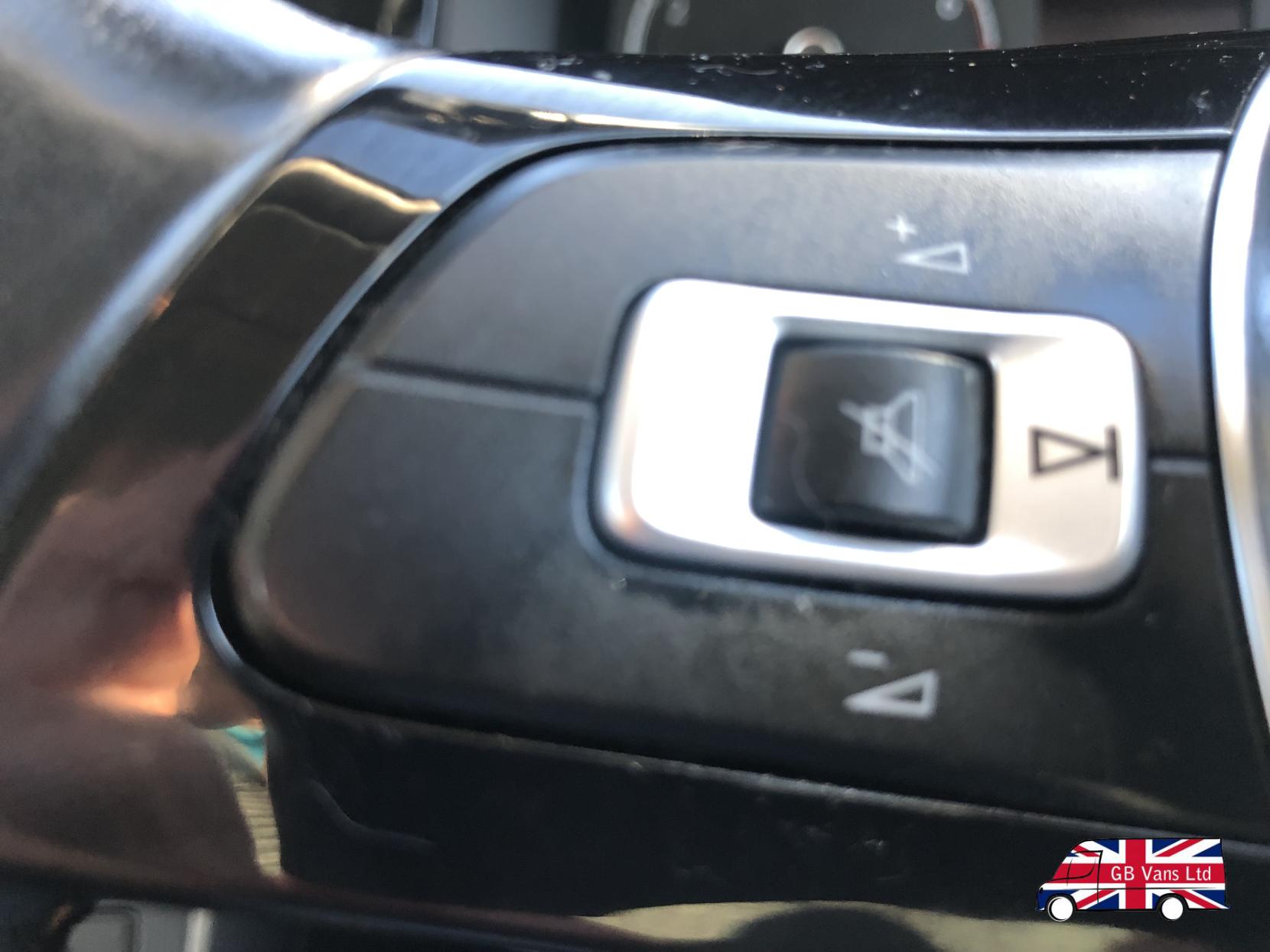 Volkswagen Polo 1.0 EVO SE Hatchback 5dr Petrol Manual Euro 6 (s/s) (65 ps)