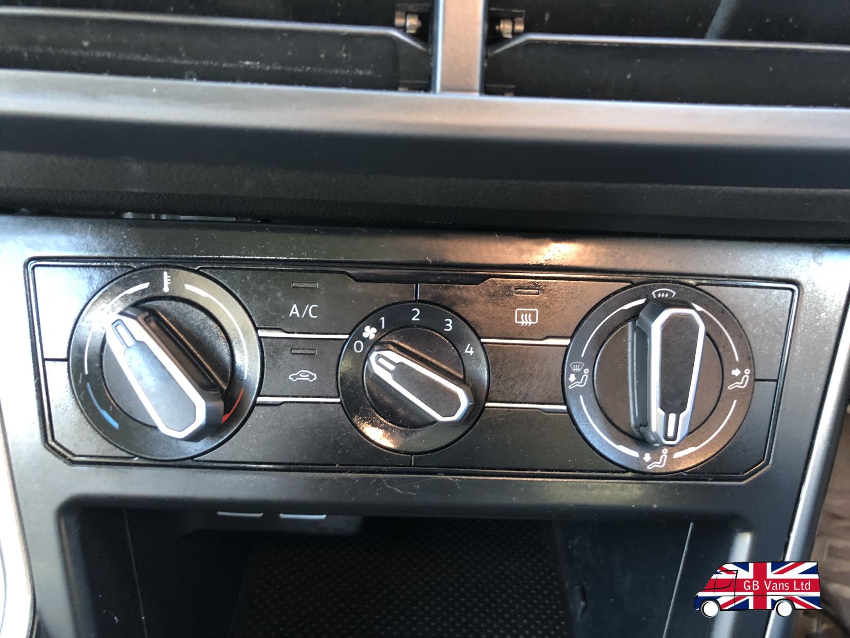 Volkswagen Polo 1.0 EVO SE Hatchback 5dr Petrol Manual Euro 6 (s/s) (65 ps)