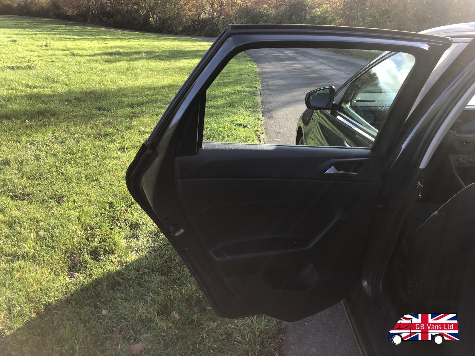 Volkswagen Polo 1.0 EVO SE Hatchback 5dr Petrol Manual Euro 6 (s/s) (65 ps)