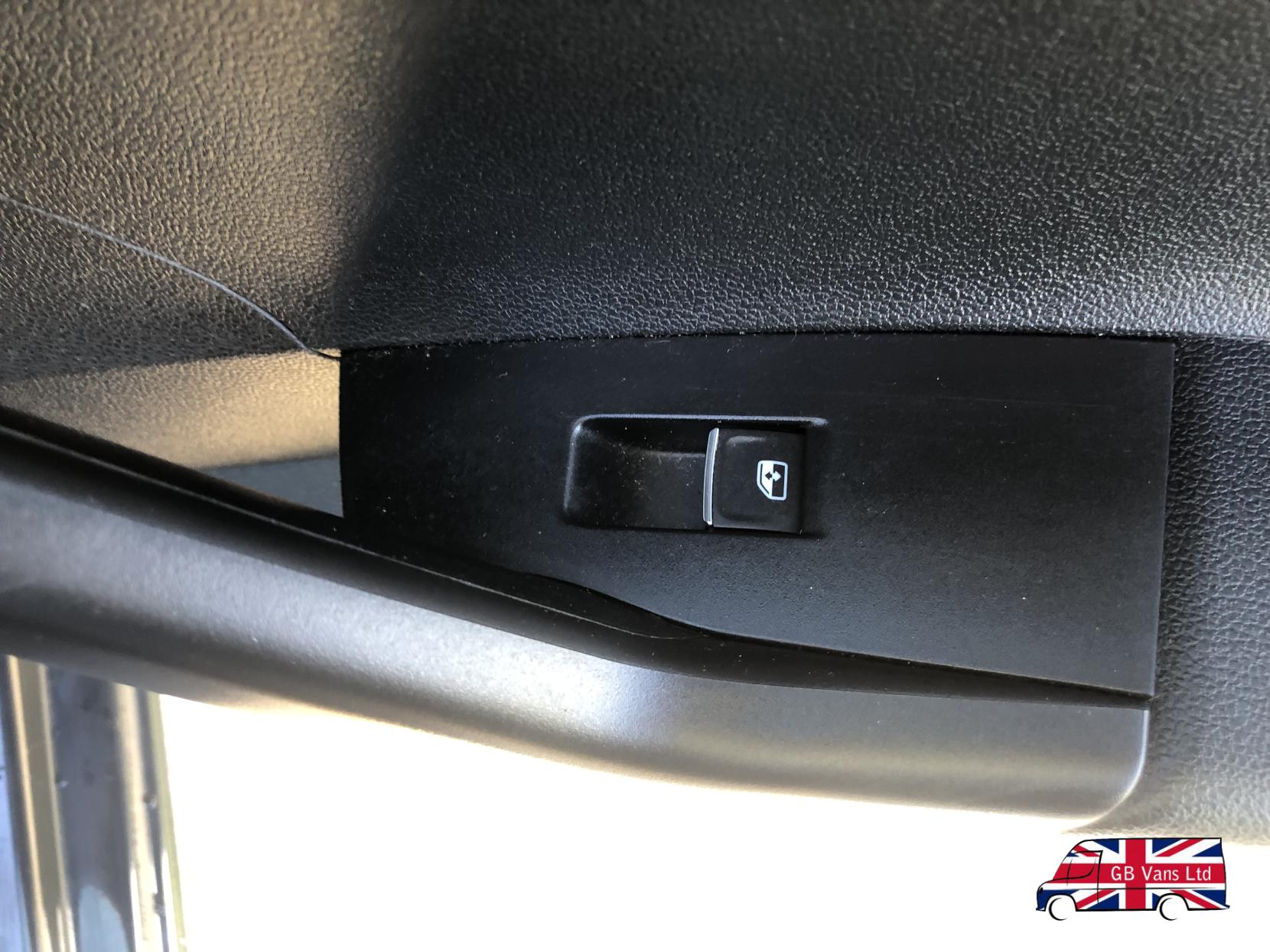 Volkswagen Polo 1.0 EVO SE Hatchback 5dr Petrol Manual Euro 6 (s/s) (65 ps)