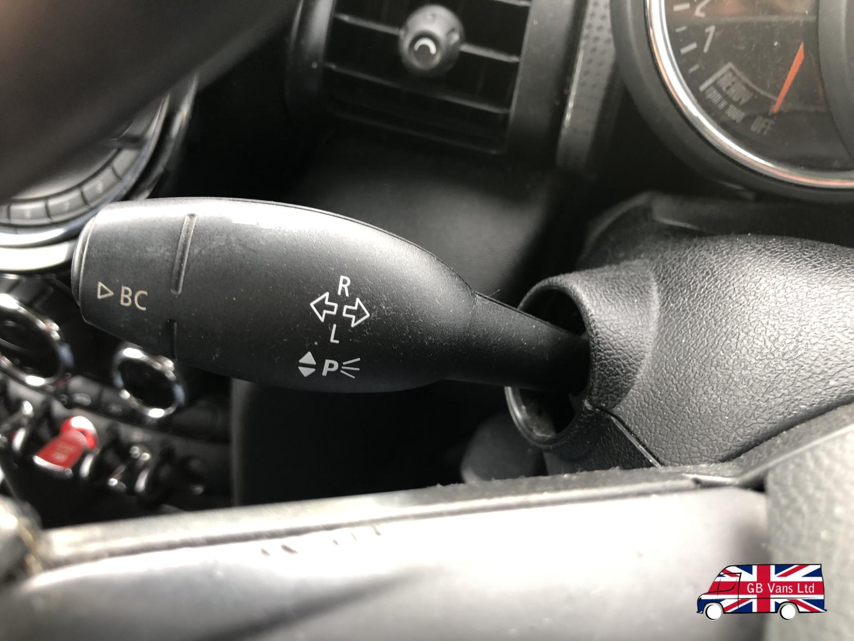 MINI Hatch 1.5 Cooper Hatchback 3dr Petrol Manual Euro 6 (s/s) (136 ps)