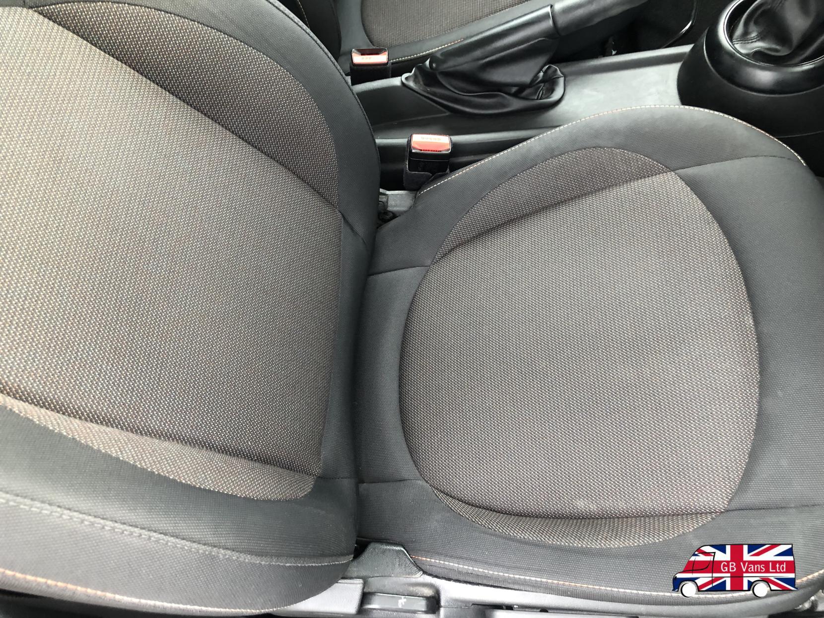 MINI Hatch 1.5 Cooper Hatchback 3dr Petrol Manual Euro 6 (s/s) (136 ps)