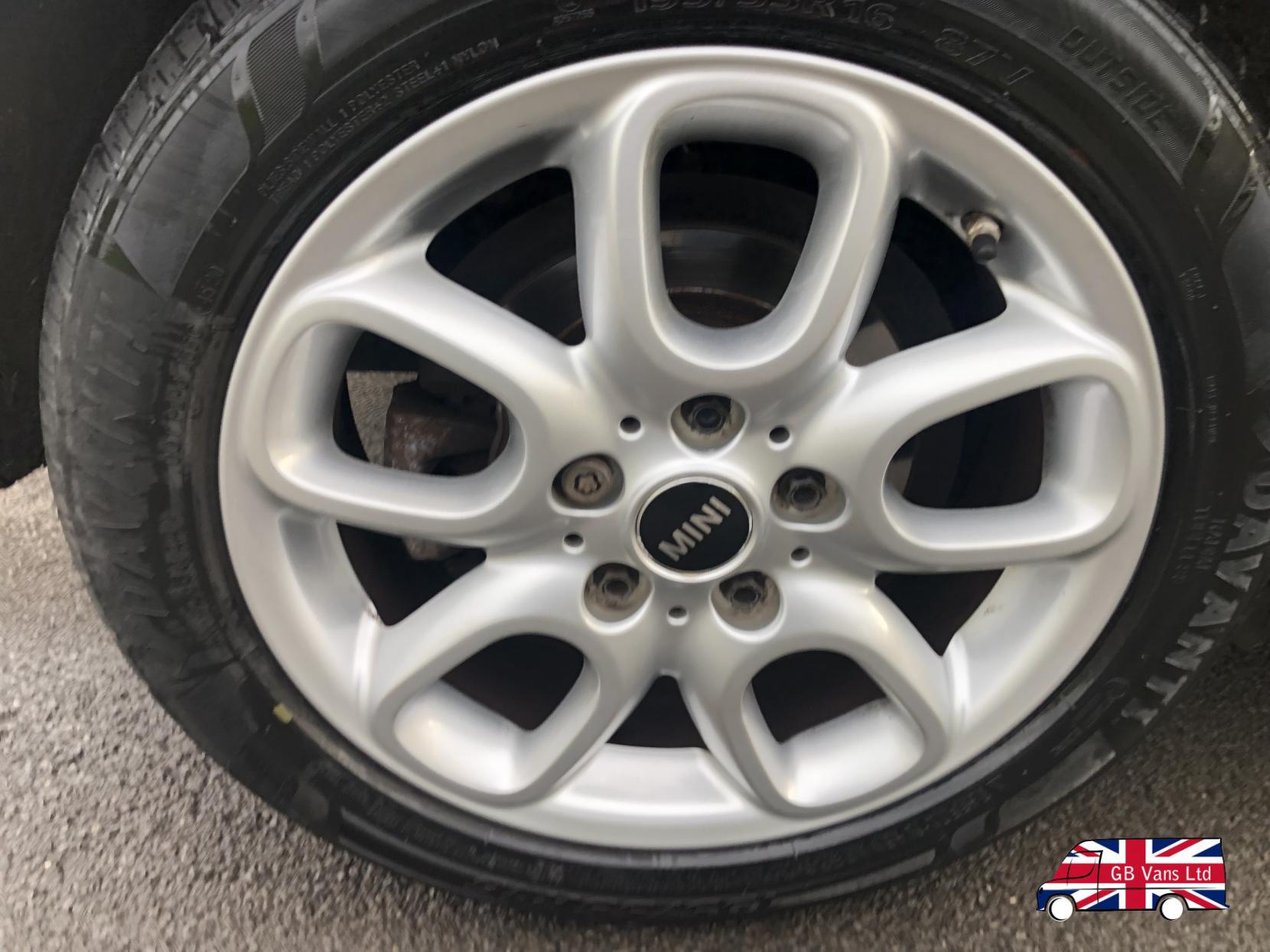 MINI Hatch 1.5 Cooper Hatchback 3dr Petrol Manual Euro 6 (s/s) (136 ps)