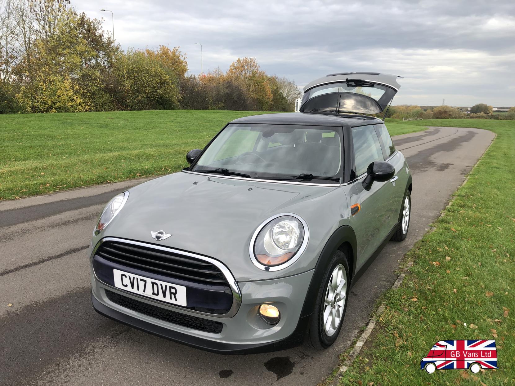 MINI Hatch 1.5 Cooper Hatchback 3dr Petrol Manual Euro 6 (s/s) (136 ps)