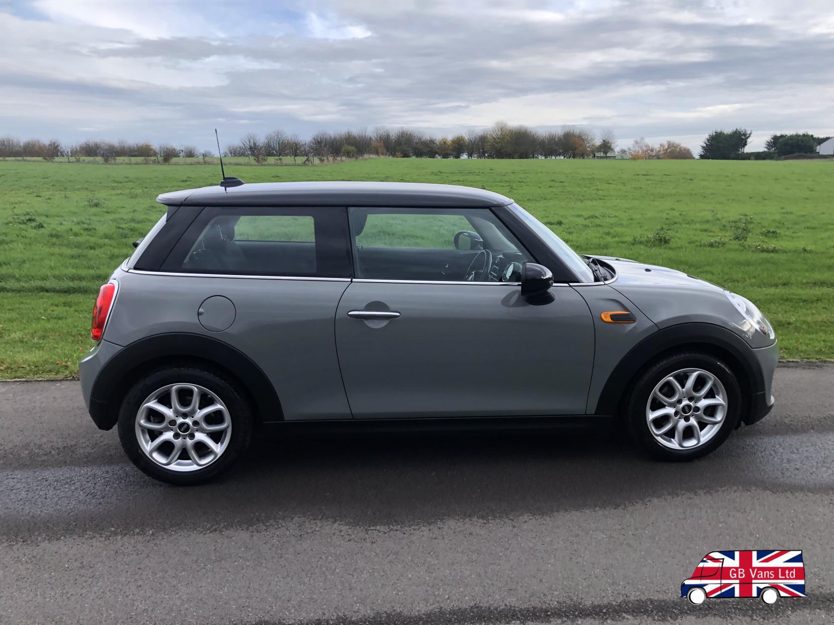 MINI Hatch 1.5 Cooper Hatchback 3dr Petrol Manual Euro 6 (s/s) (136 ps)