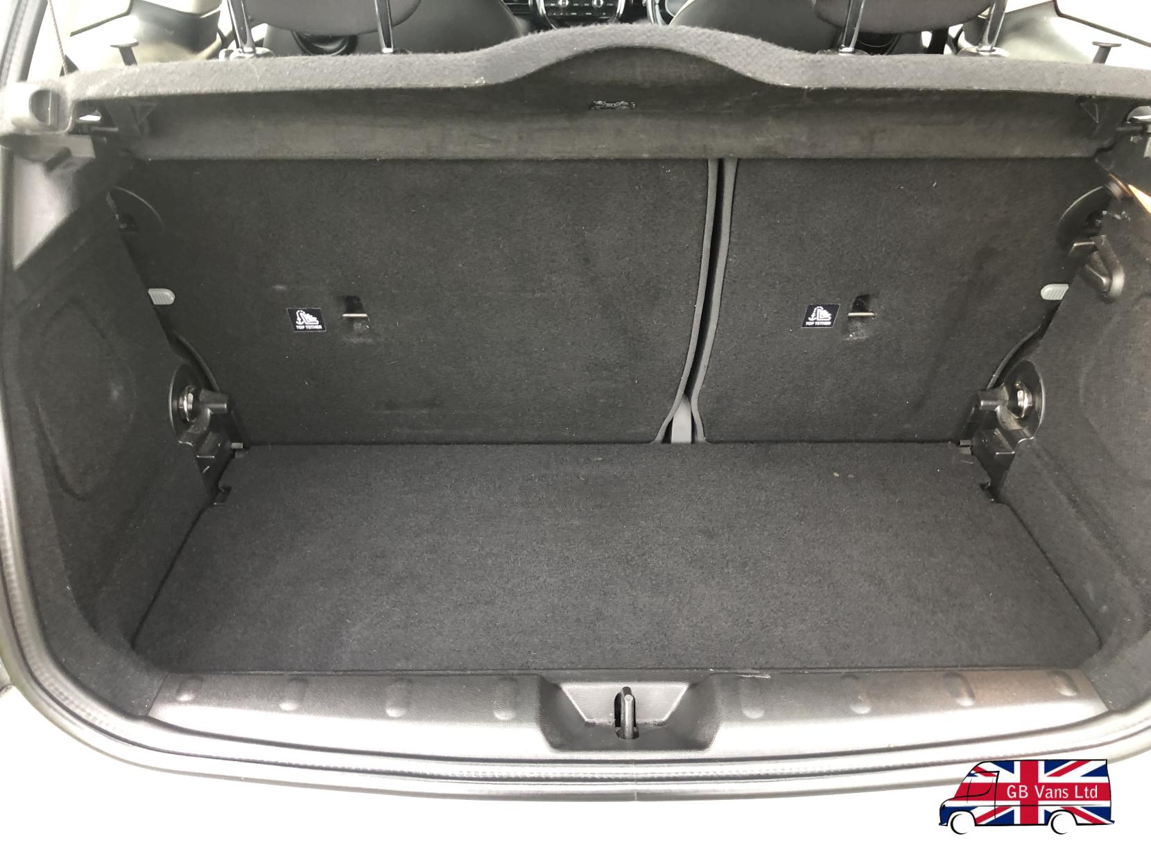 MINI Hatch 1.5 Cooper Hatchback 3dr Petrol Manual Euro 6 (s/s) (136 ps)