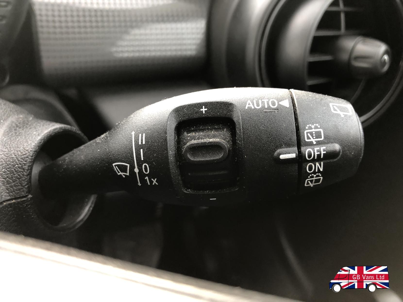 MINI Hatch 1.5 Cooper Hatchback 3dr Petrol Manual Euro 6 (s/s) (136 ps)