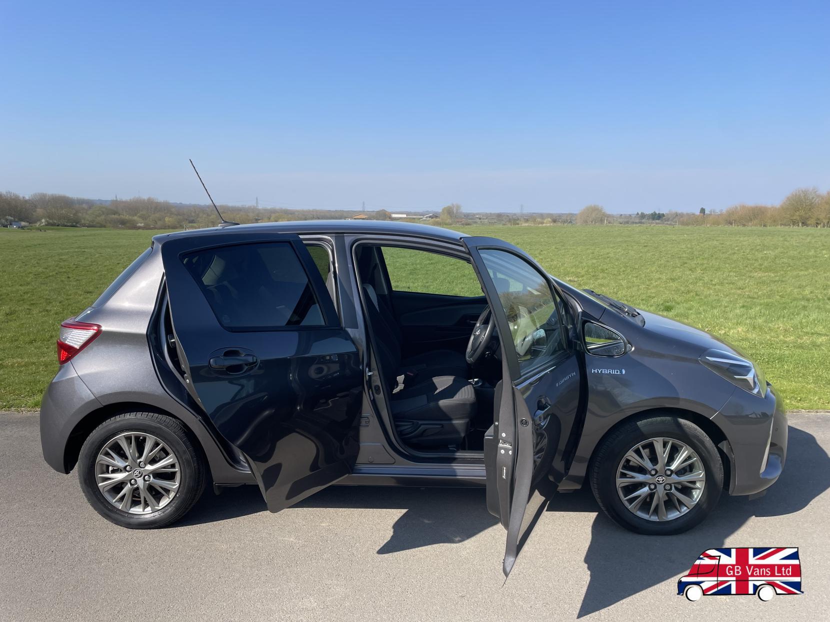 Toyota Yaris 1.5 VVT-h Icon Tech Hatchback 5dr Petrol Hybrid E-CVT Euro 6 (s/s) (100 ps)